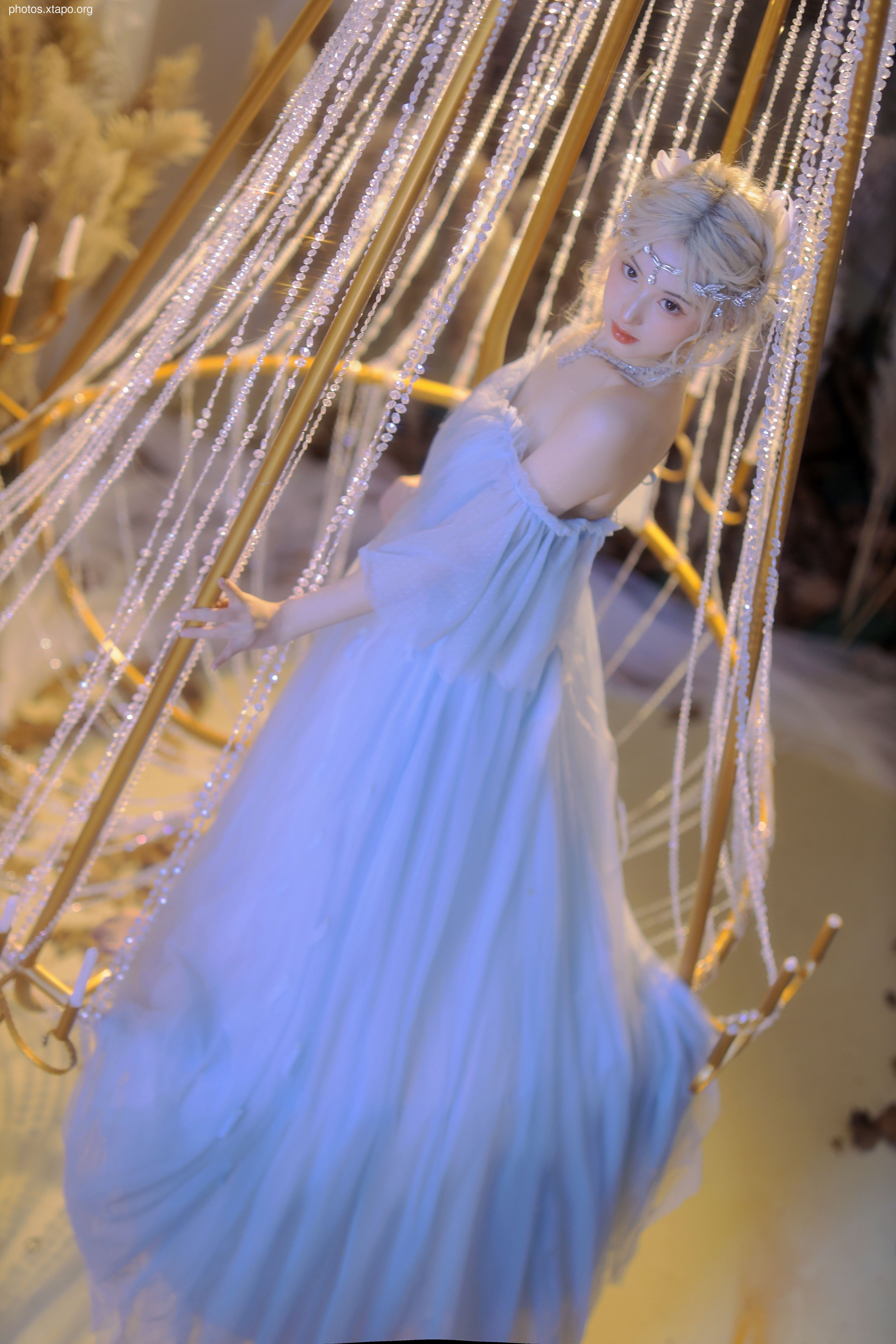 Yizi Yiii Ice Princess