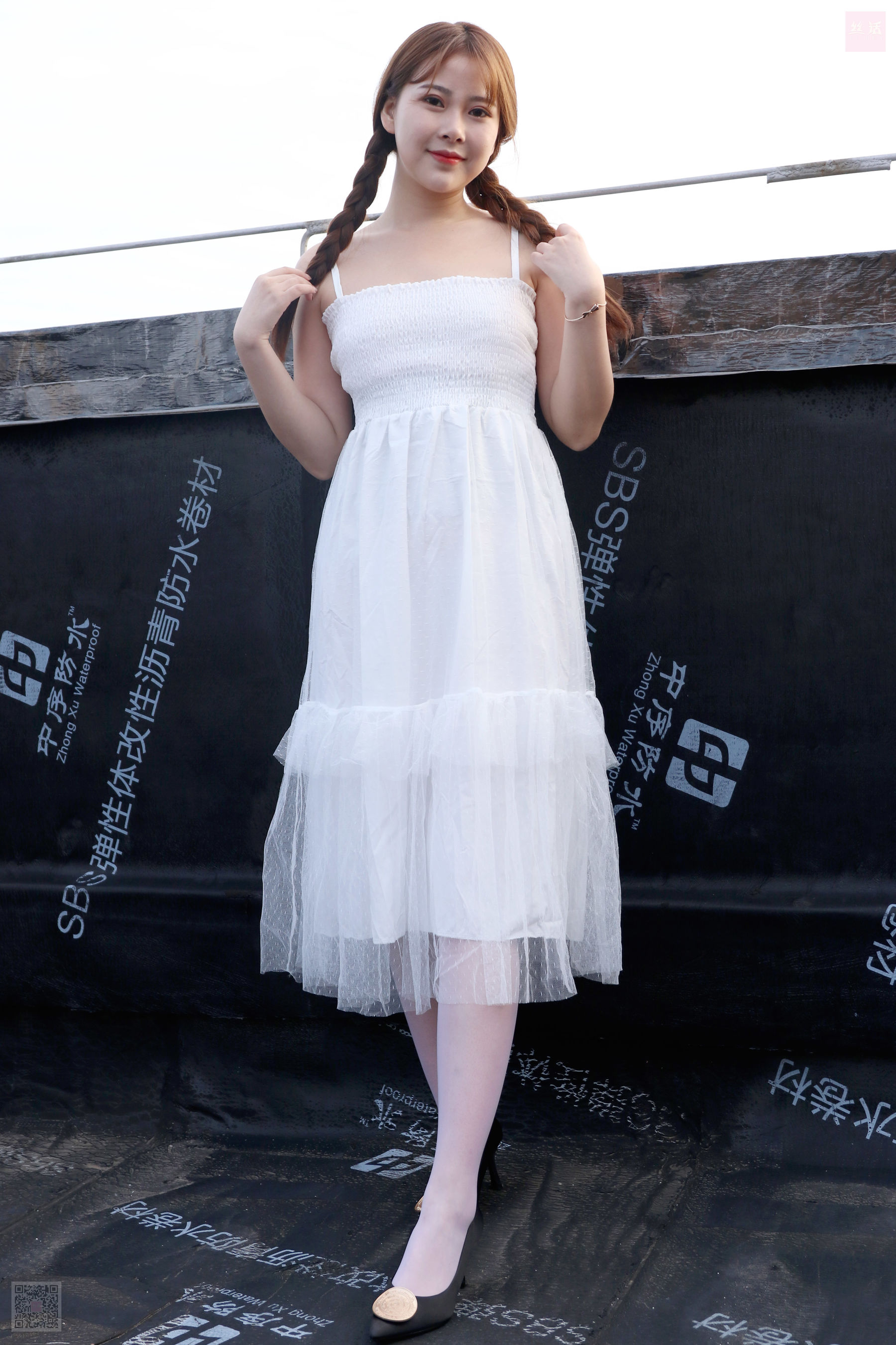 Sihua SH021 girl who dances in the rooftop of Su Yu