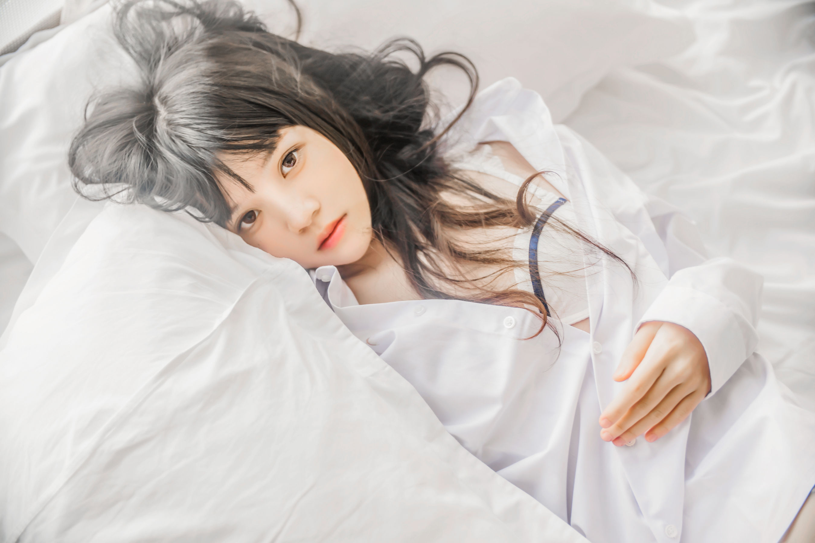 Loli cos 喵 -White Shirt Express