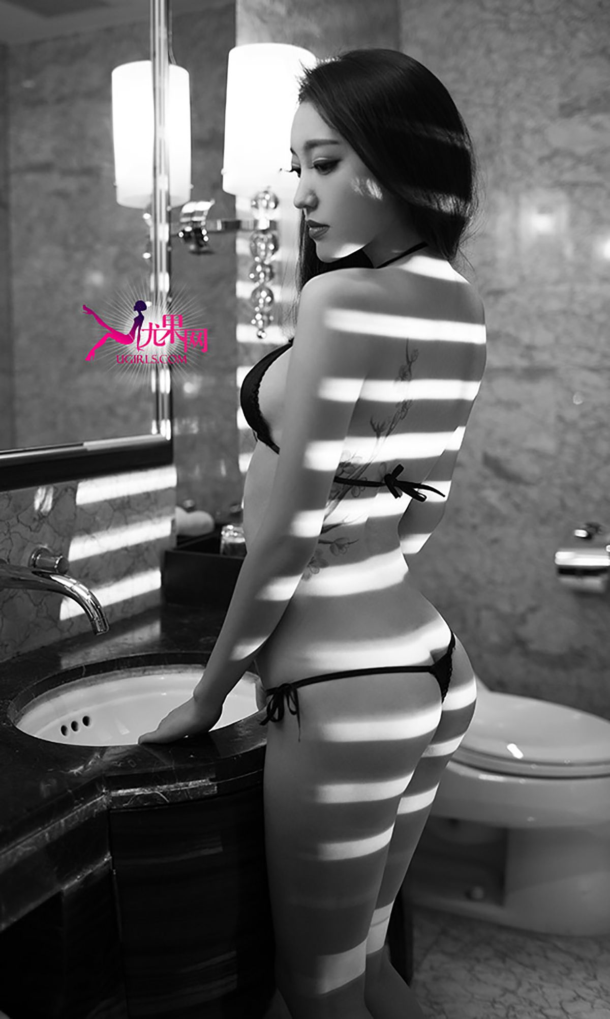 Zhang Dong's Cold Sexy Ecstasy Charm Aisu Ugirls No.051