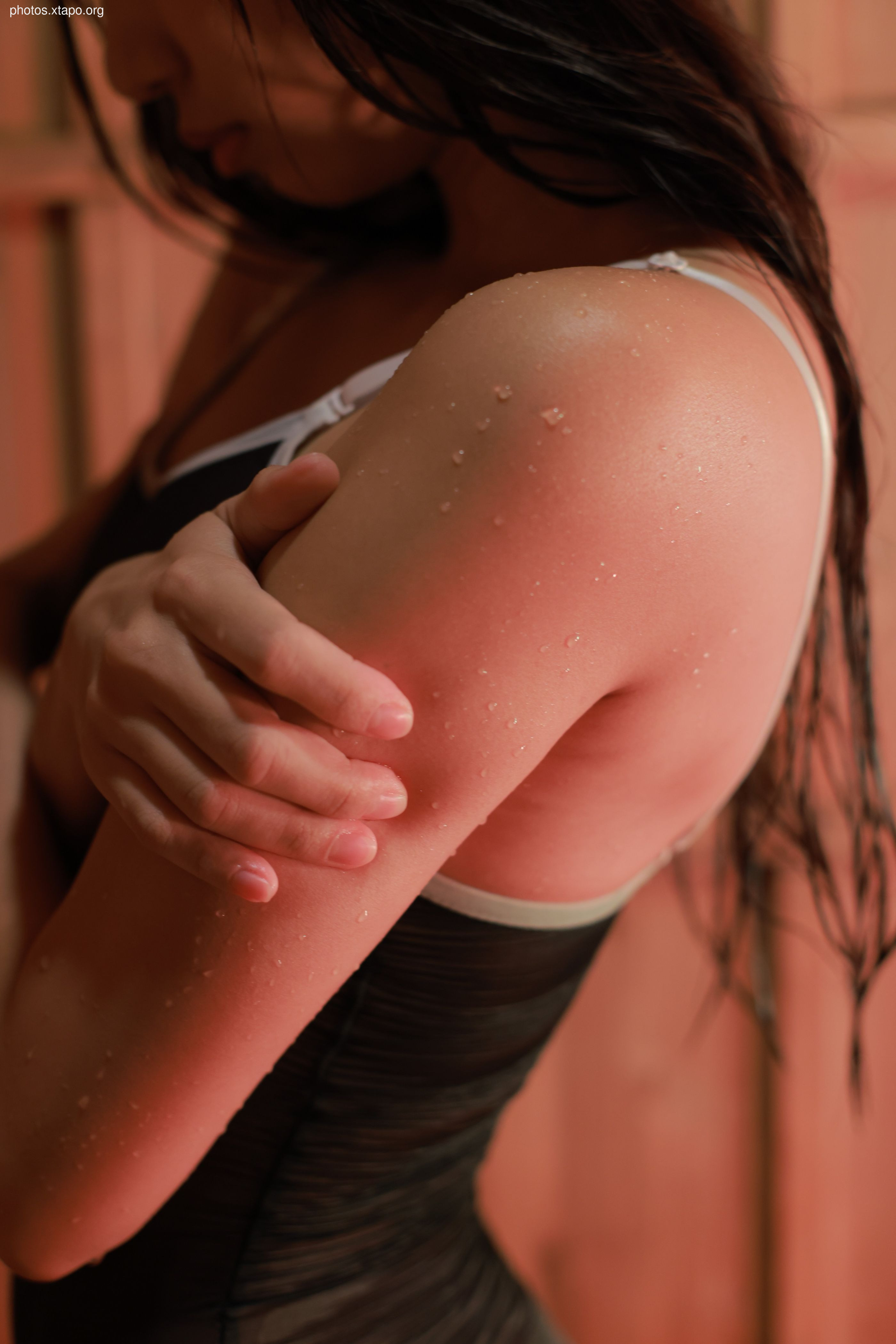 Eunji Pyo - NO.06 Eunji’s Digital Photobook 2022-2 FALL 160P1V-1.05GB