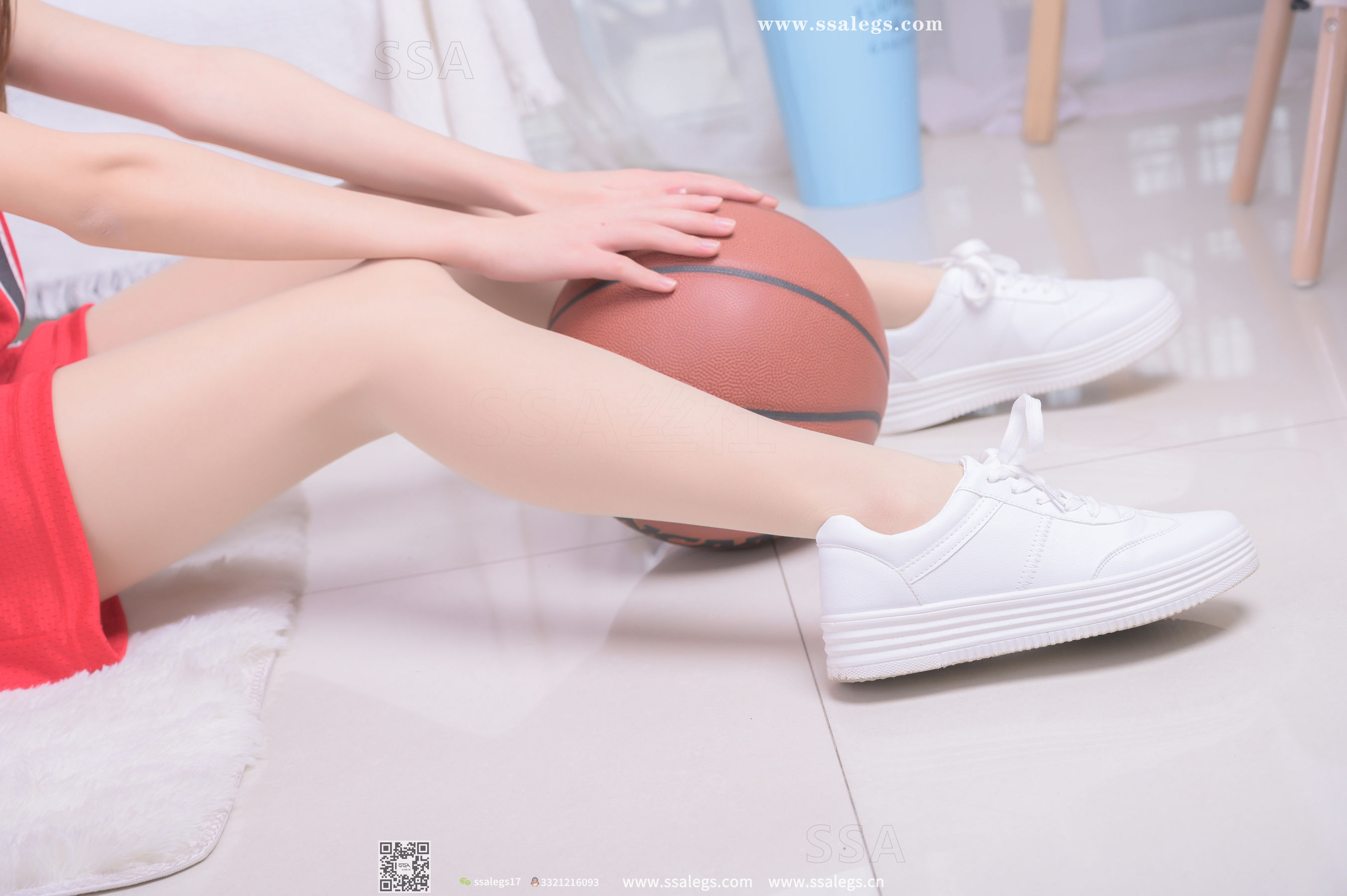 SSA Silk Club Super Clear photo NO.324 Ms. Susu Sister Su Su with a holiday at home to play basketball (top)