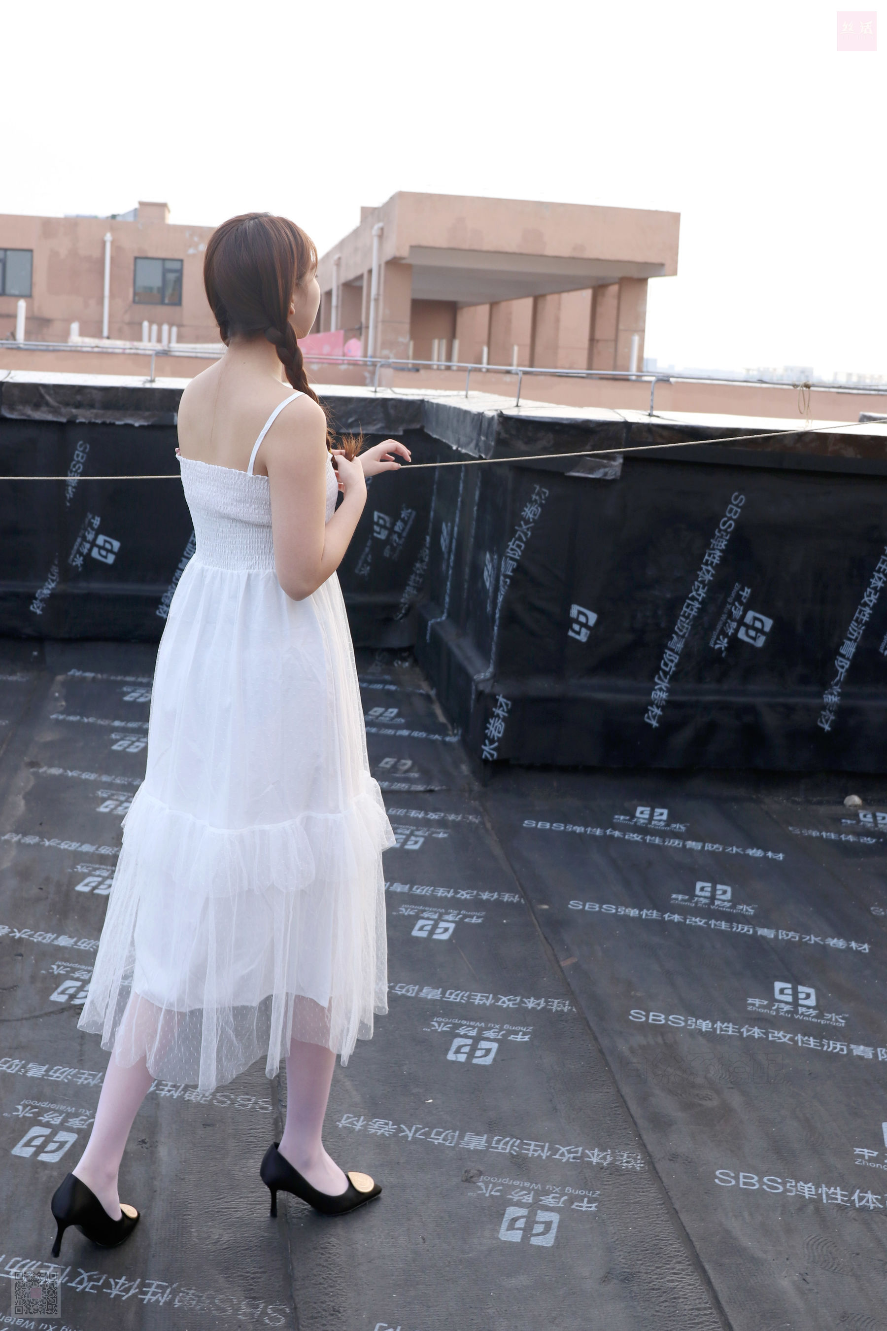 Sihua SH021 girl who dances in the rooftop of Su Yu