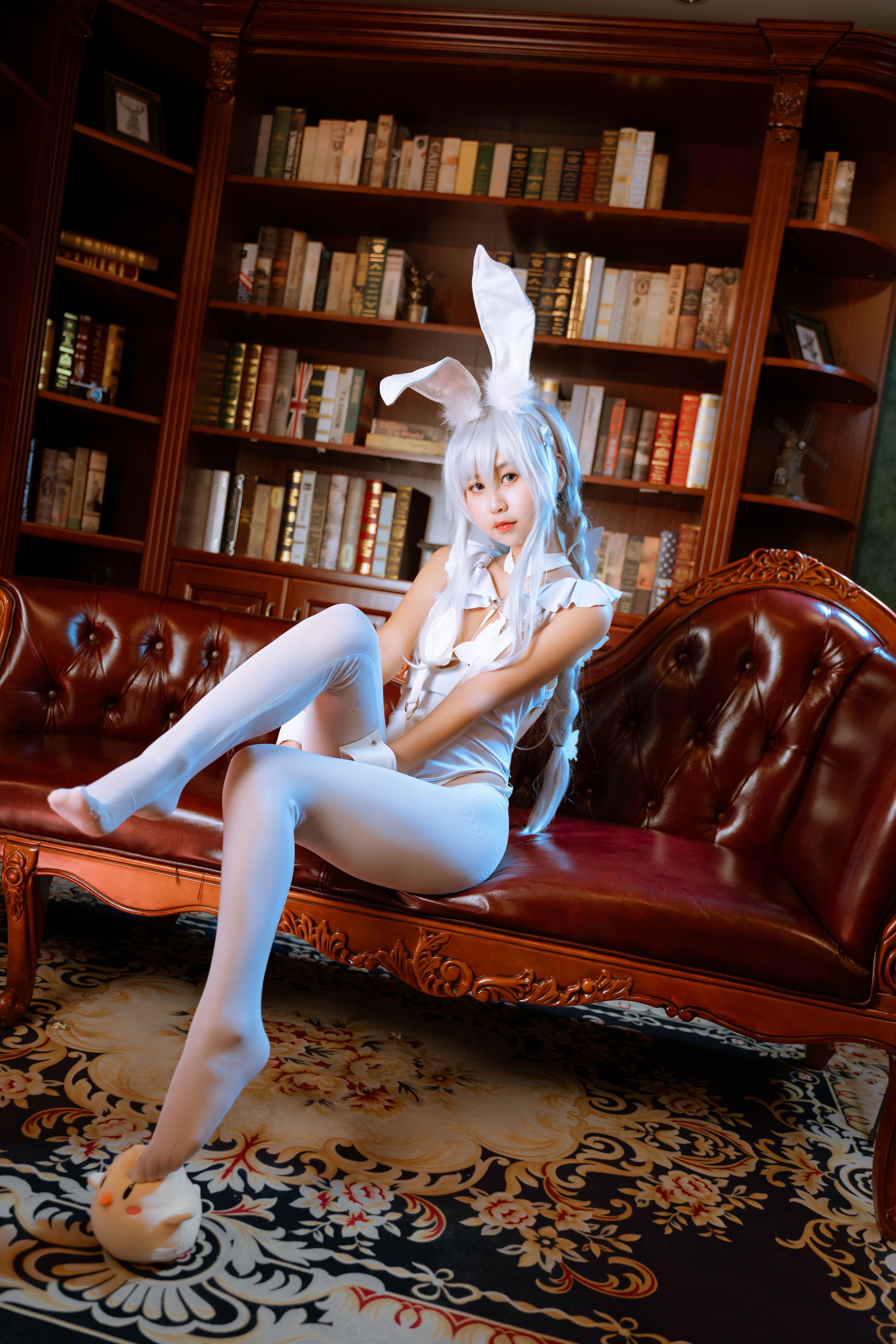 Barbille vicious white rabbit (August 27 member resources)