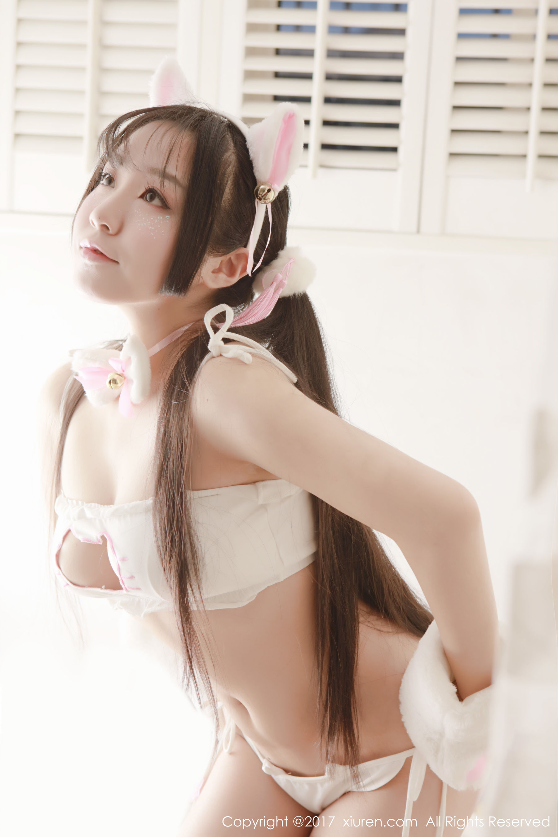 Vi vegetables Pure and Cute Girl with Cat Ears and Tails Xiuren Xiuren No.753