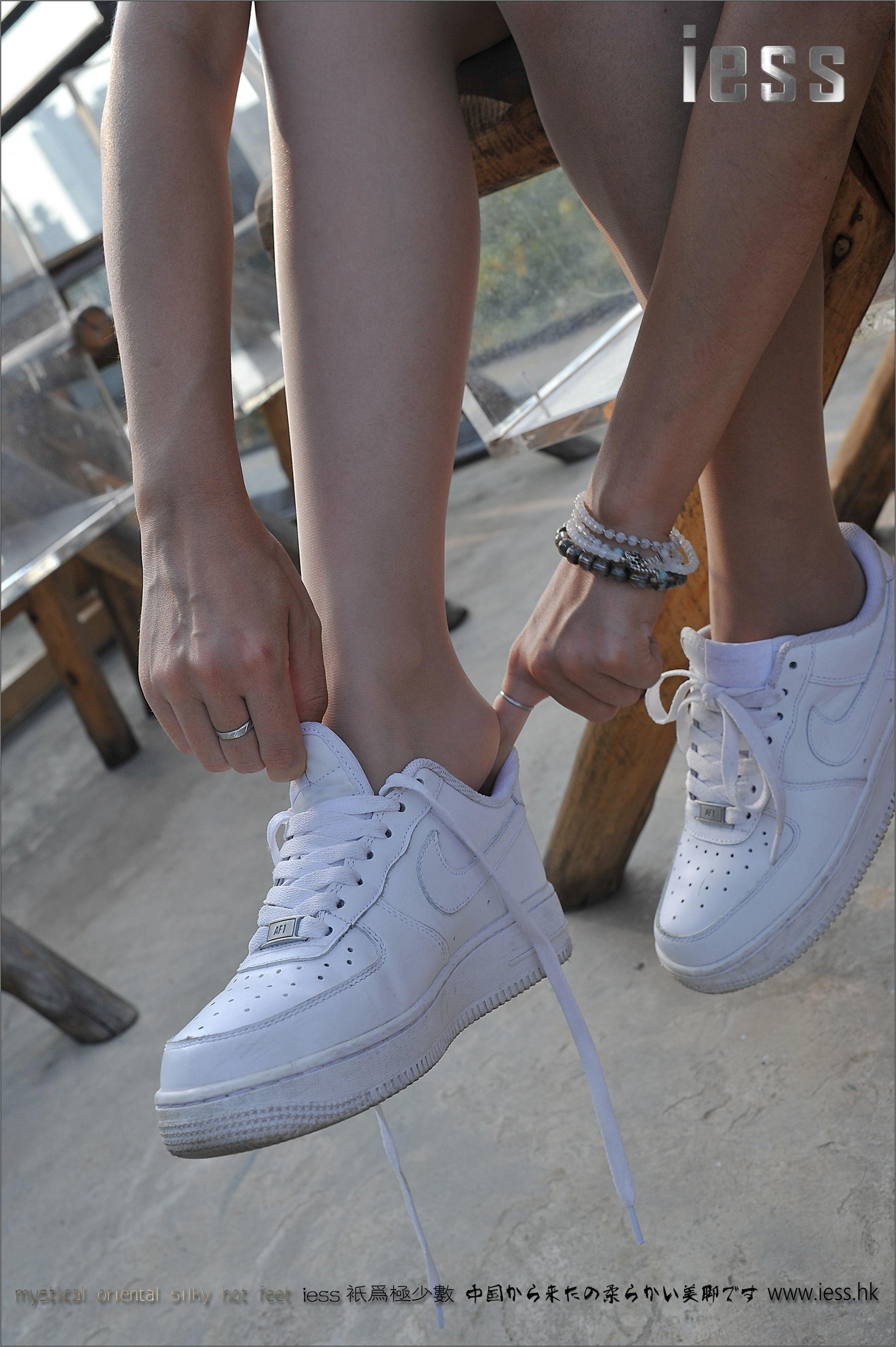 Silk Foot Bento 037 SASA SASA Sneakers Pork Silk Collection Edition