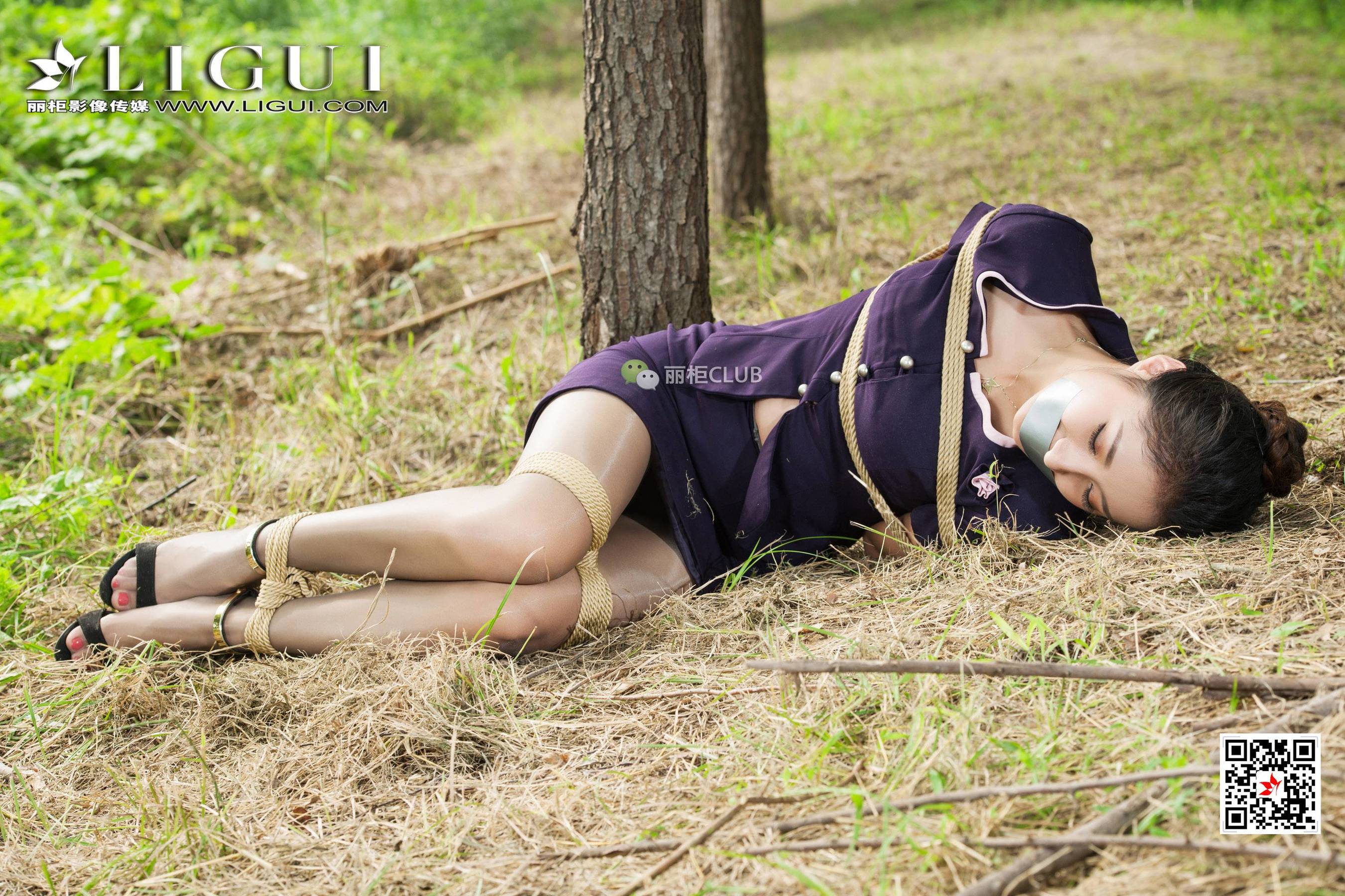 Leg Model Tong Tong Outside Rope Art Photography Li Cabinel Ligui Internet beauty