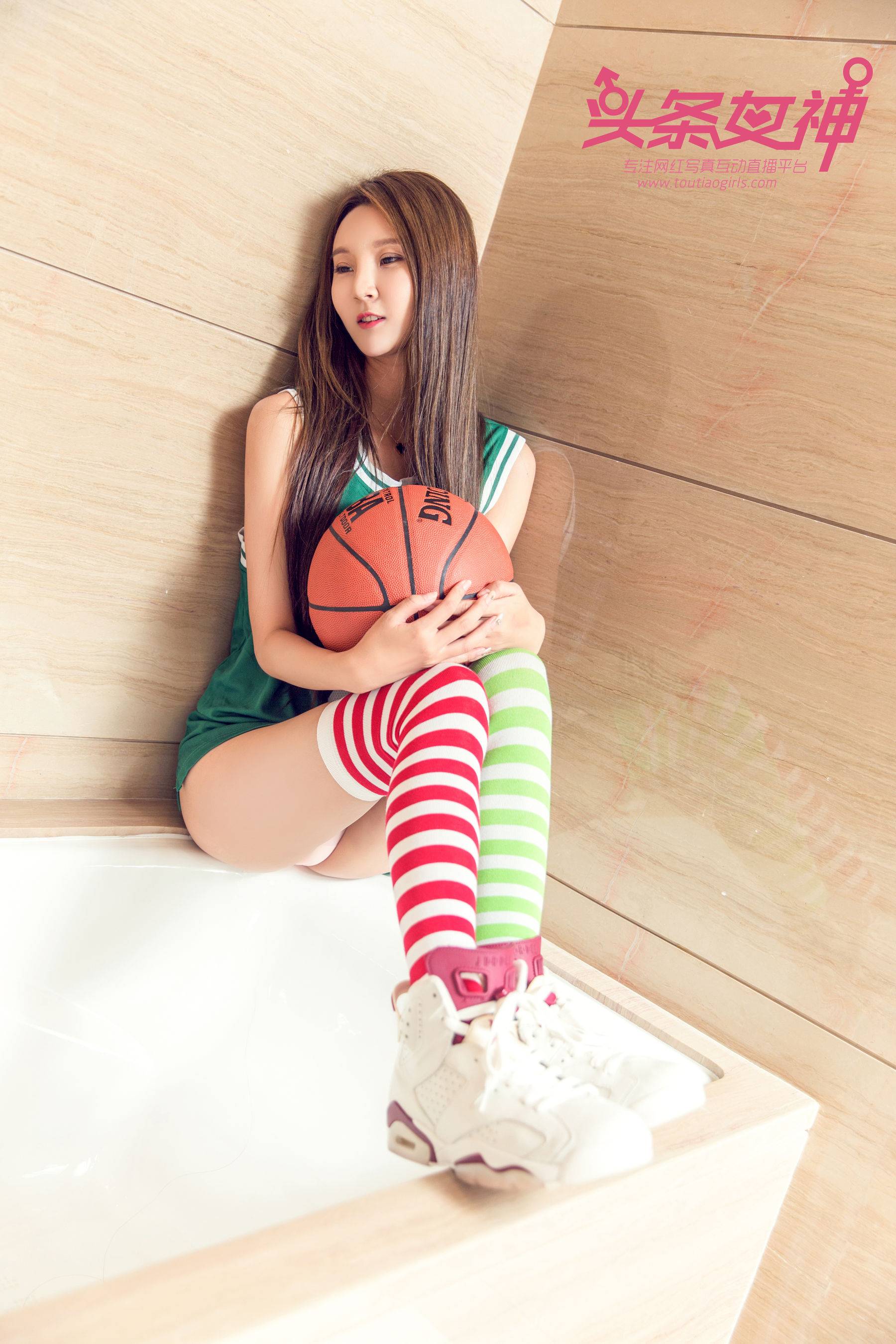 Linlin's Exclusive Long Ting Ball Girl Toutiaogirls