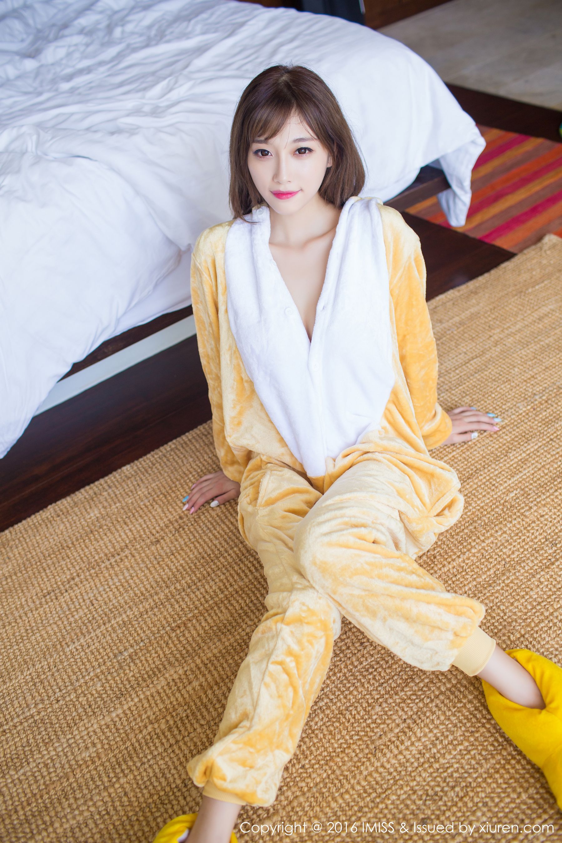 SUGAR Little Sweet Heart CC Beauty Plasma BeastCheongsam and Stockings Ai Mishe IMISS VOL.136