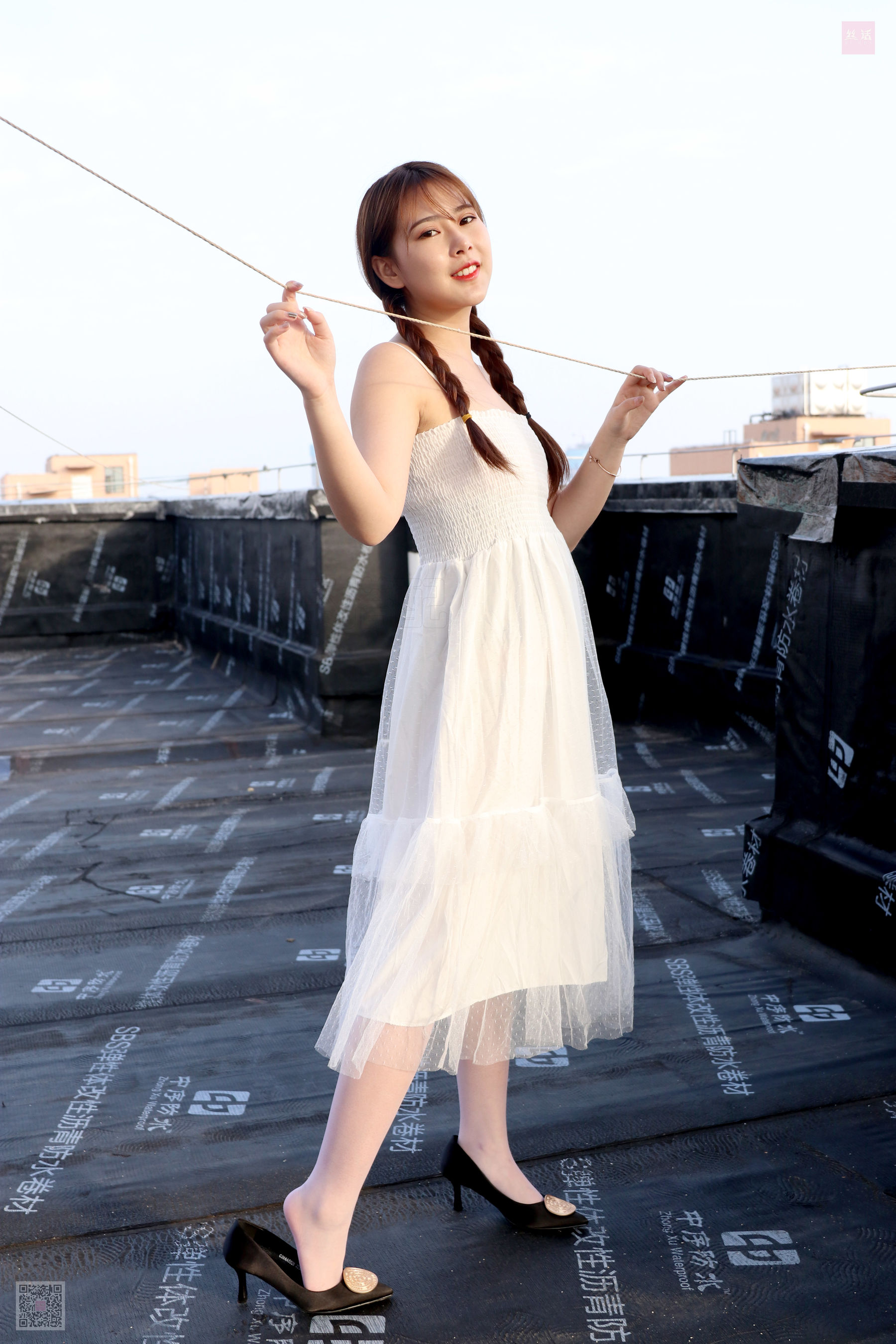 Sihua SH021 girl who dances in the rooftop of Su Yu