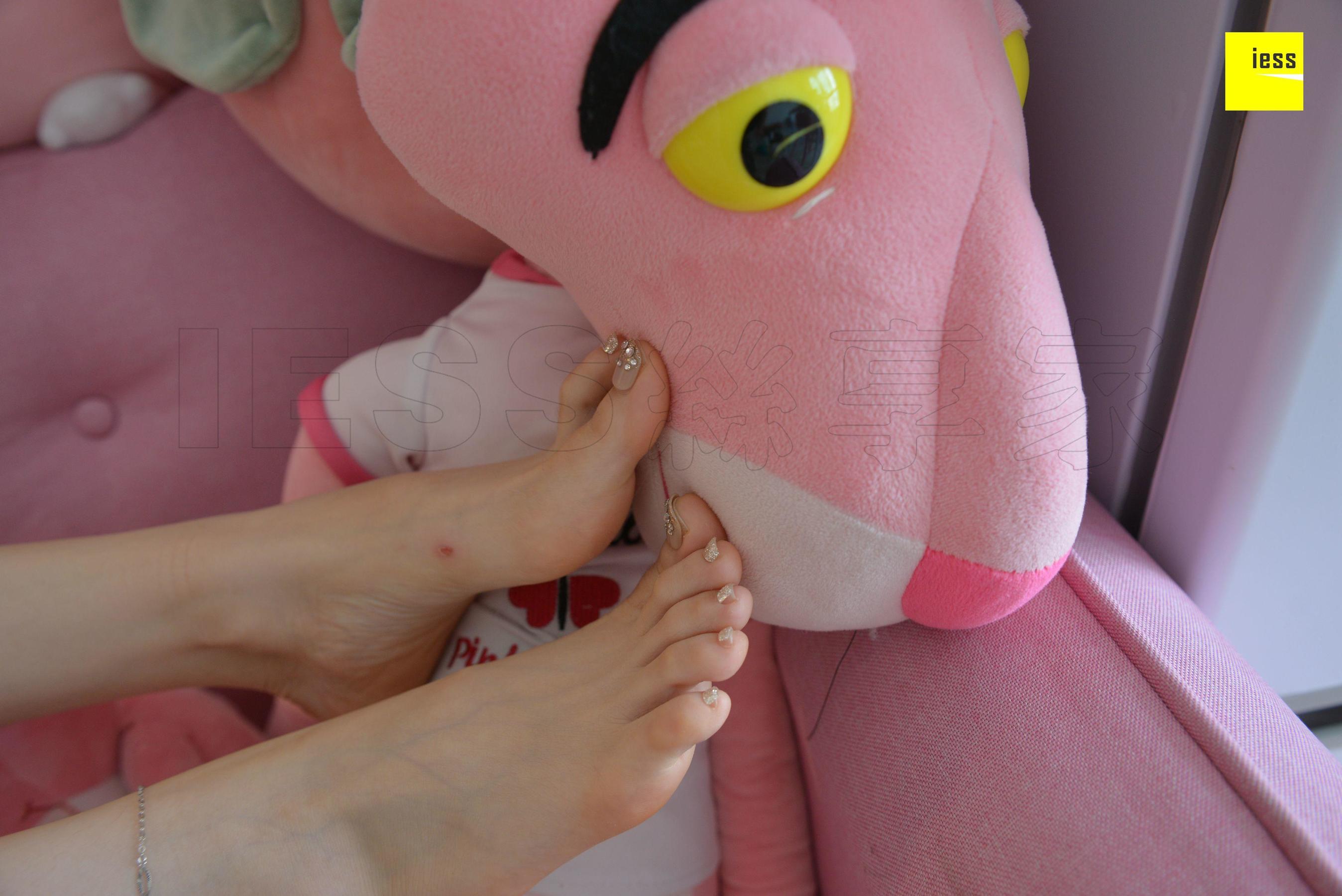 Pink Midsummer Dream Different Thoughts to IESS Silk Enlightenment Devil on Wednesday Special issue 17