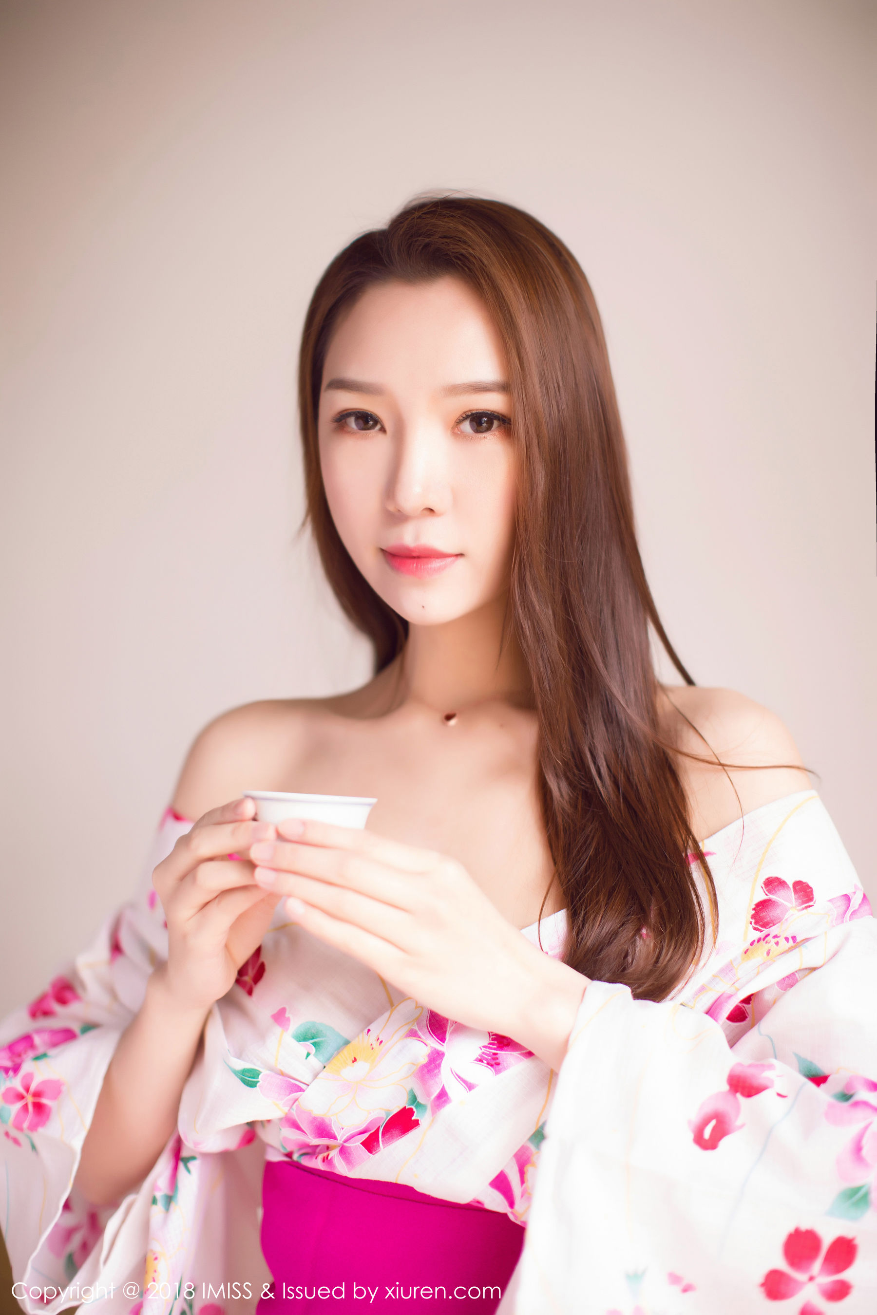 Newcomer Model Katrina First Set Photo Aimi Society Imiss Vol.252