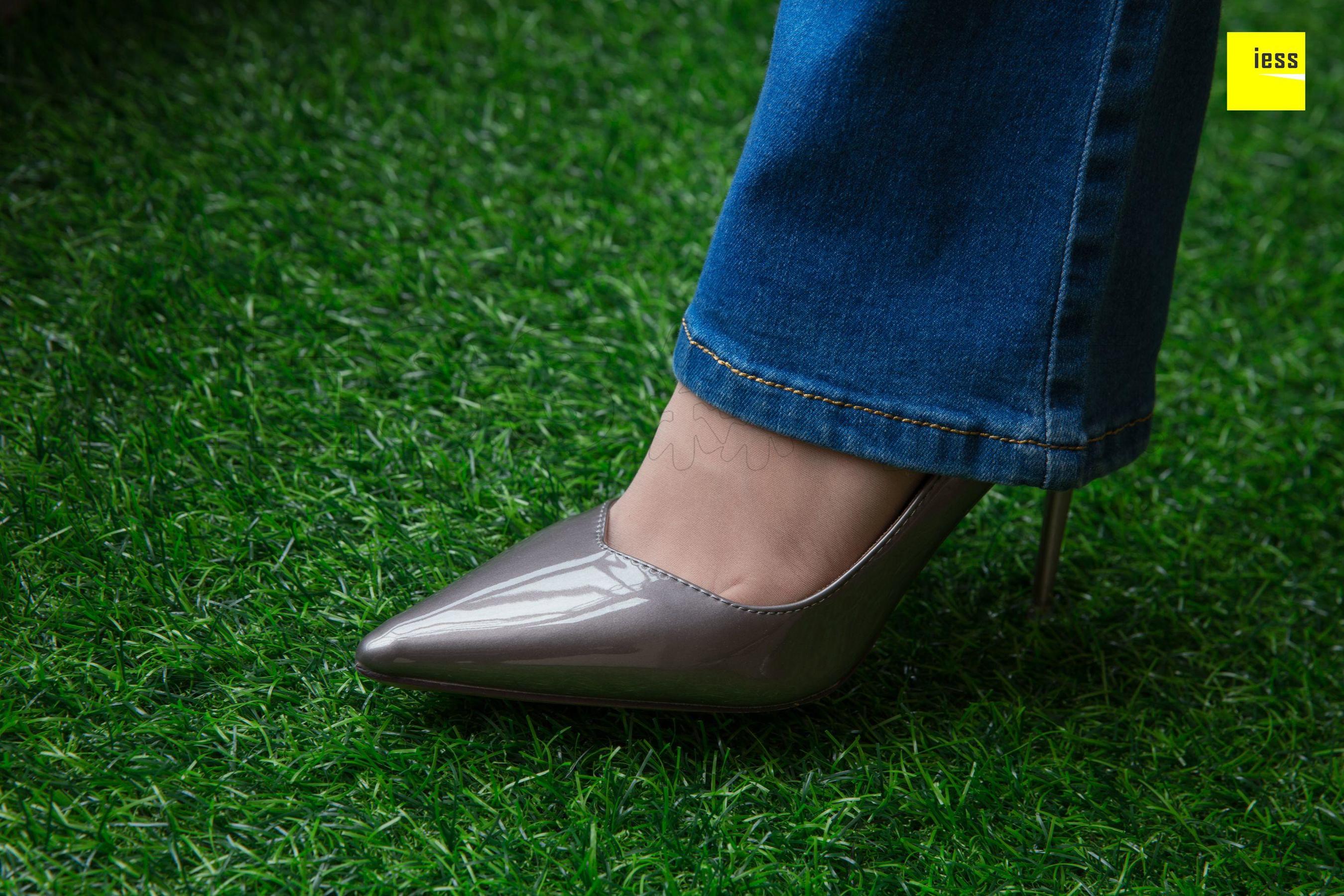 Spicy Mom Junjun The Bar Mom's Fan Toules Pants Short Silk Different Thoughts to IESS Silk House 236