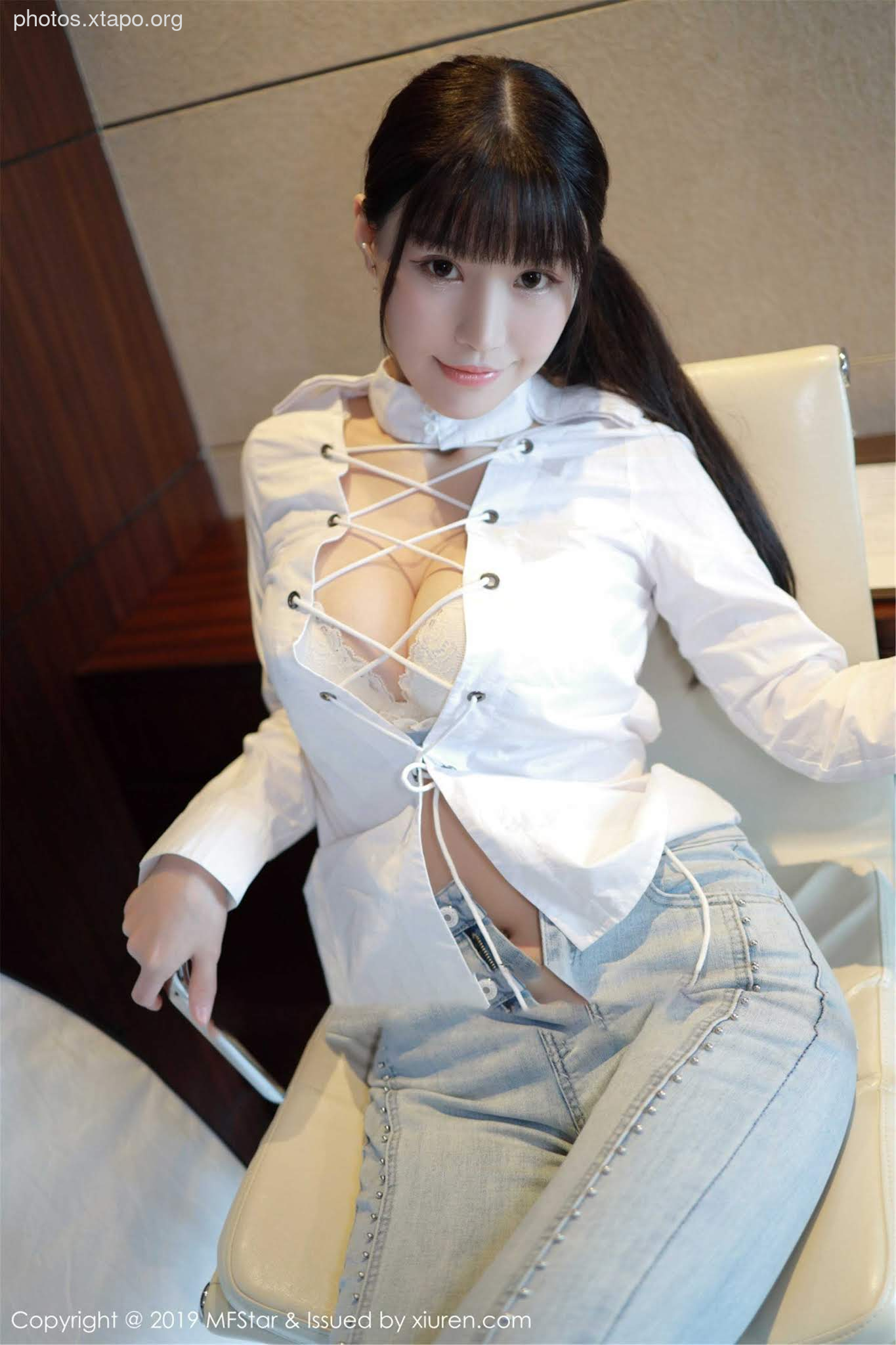 MFStarVol.207 Flower