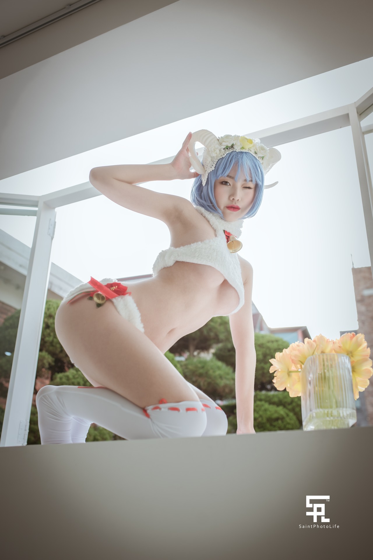 YUNA 윤아, [SAINT Photolife] Yuna's Cosplay Vol