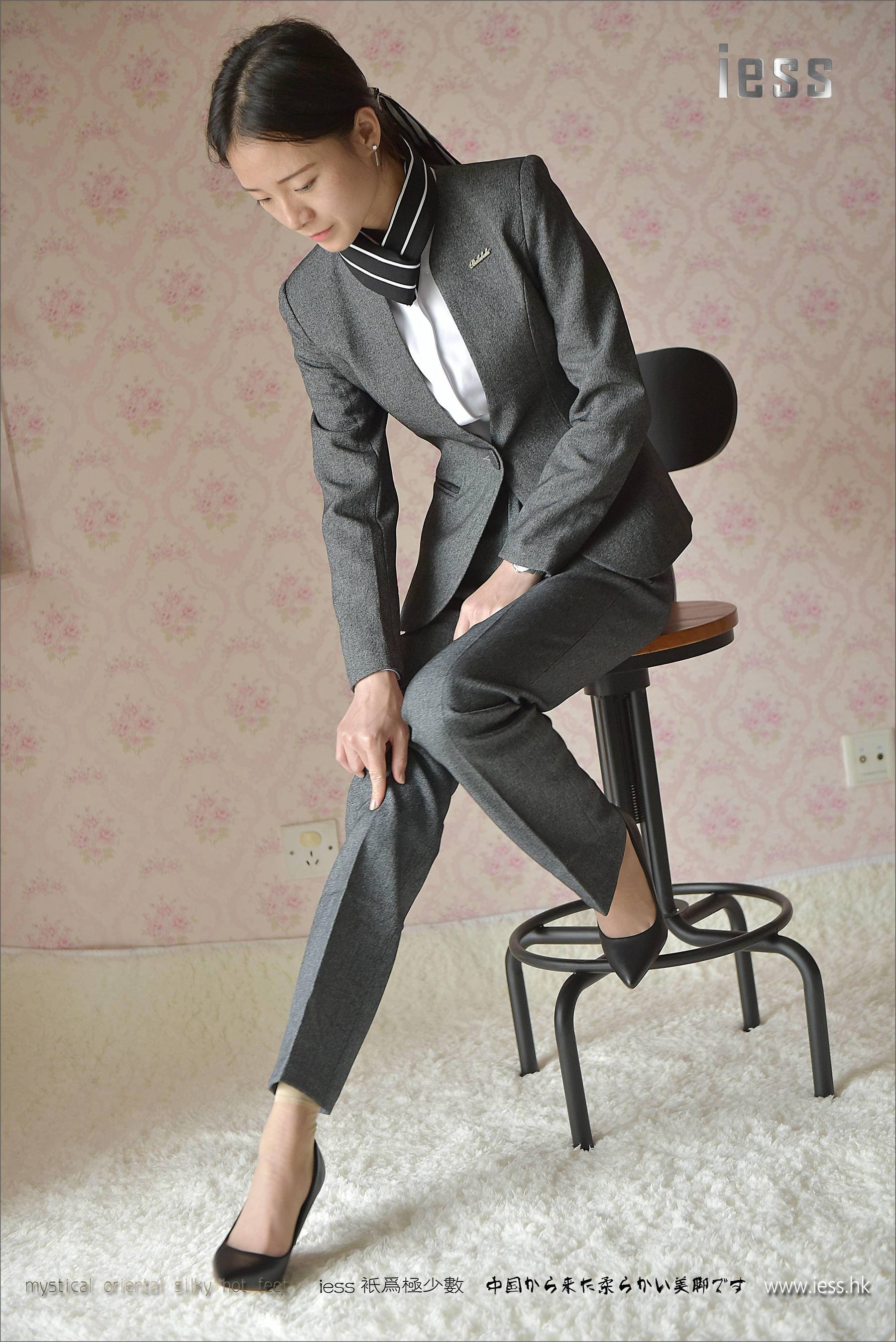 Silk Foot Bento 114 Little Six Little Six Pants Short Silk IESS Different Funbian