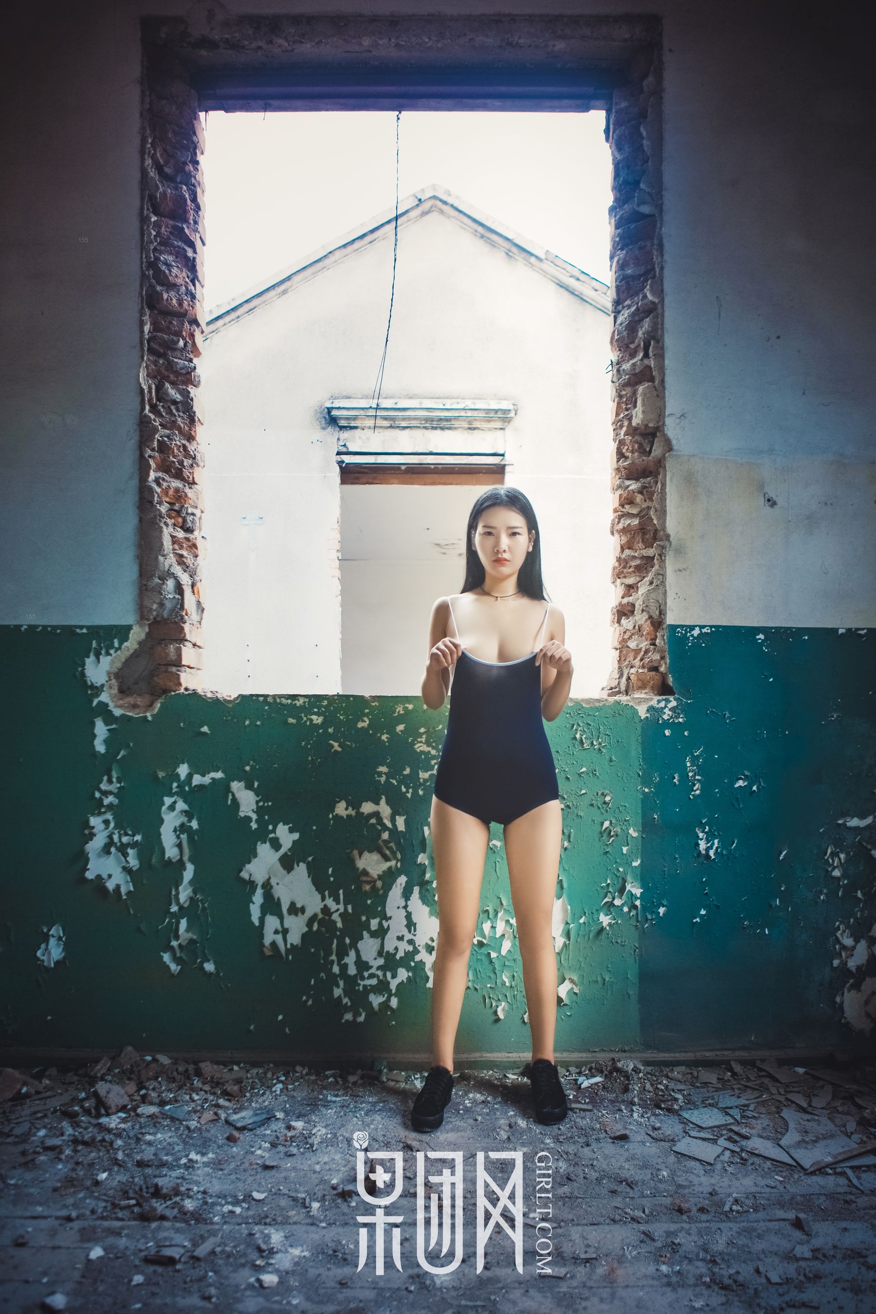 In the old house of silence, a fragrant drama is being staged Fruit Group Girlt No.089