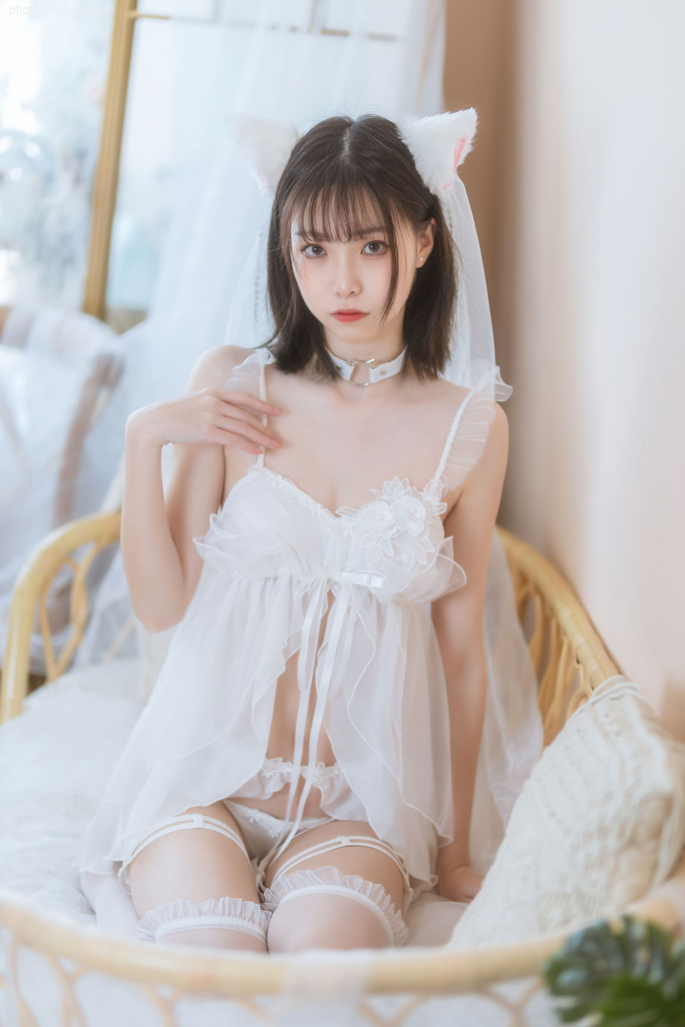 Xu Lan No.003 Girls White Skirt 41P-627MB