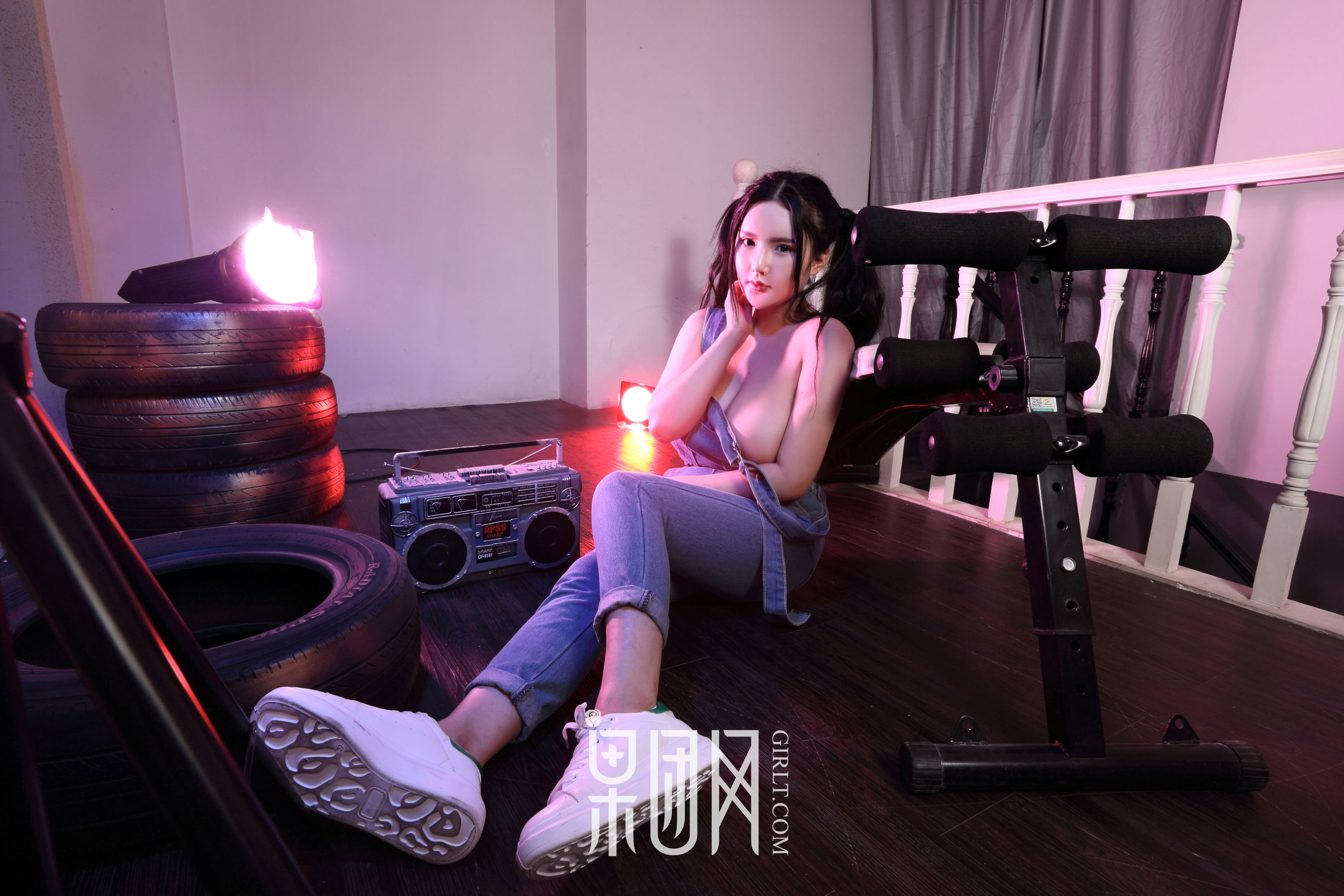 Kitty Zi Xi Zhenhao's Better Bathroom Wet Body Fruit Group Girlt No.003