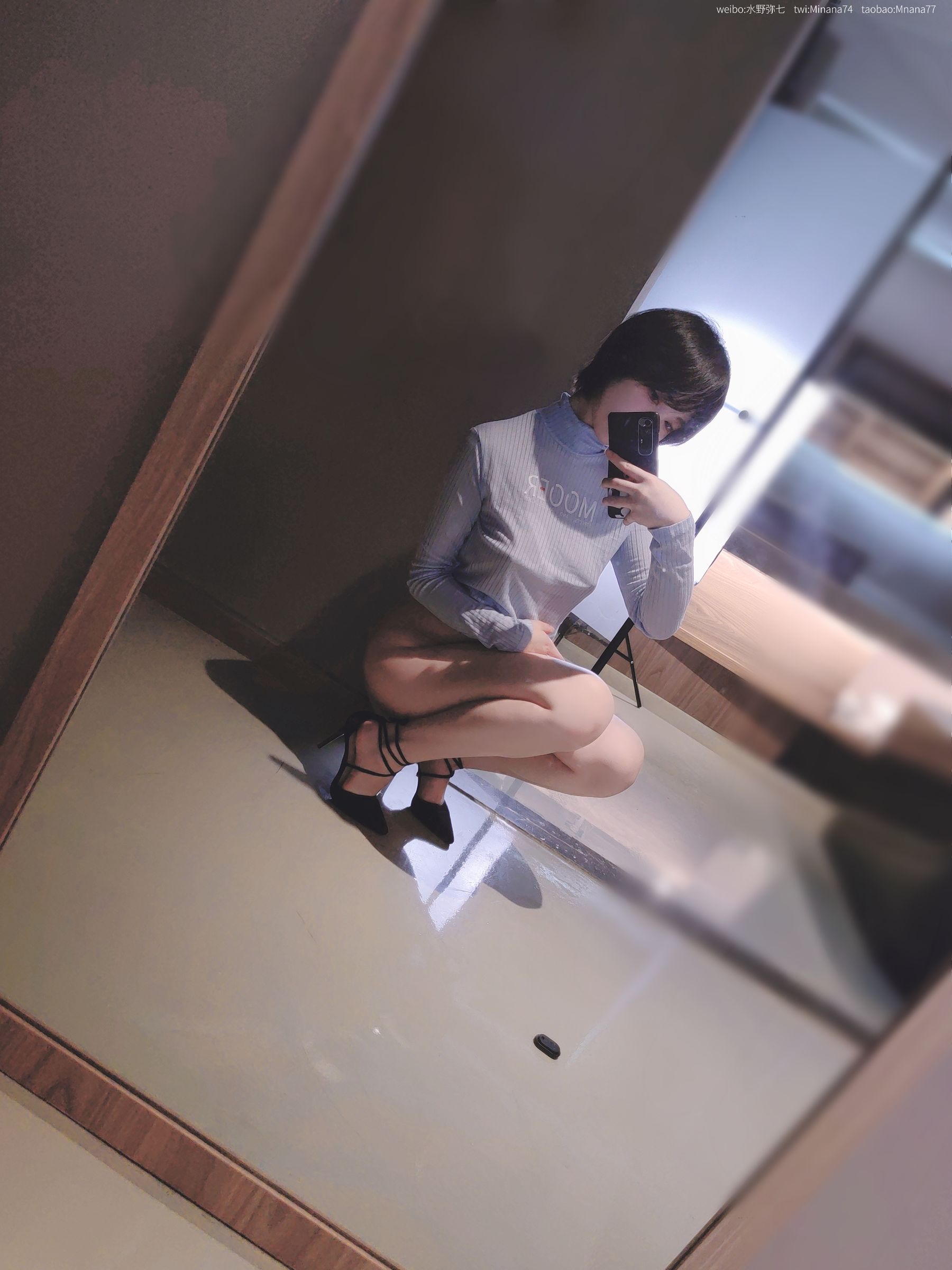 Welfare COS Anime blogger name Siqi -guitar sister without guitar