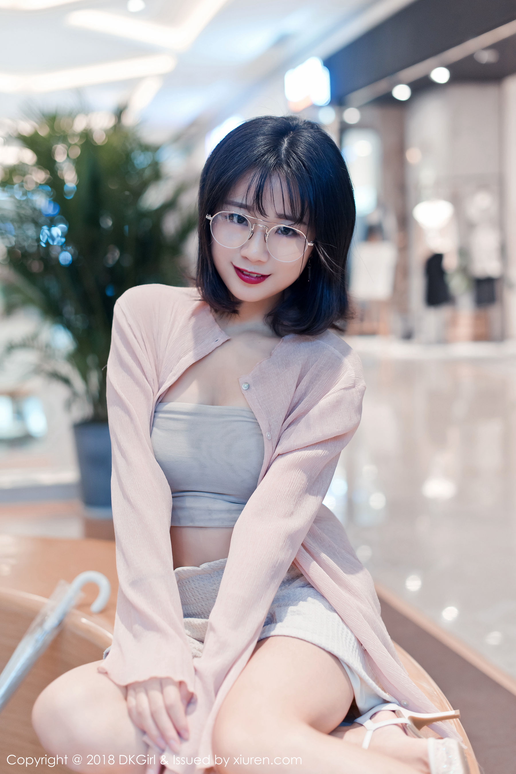 Kurai Yuka Young and Invincible Beautiful Milk Children's Yan Girl Royal Girl DKGIRL Vol.071