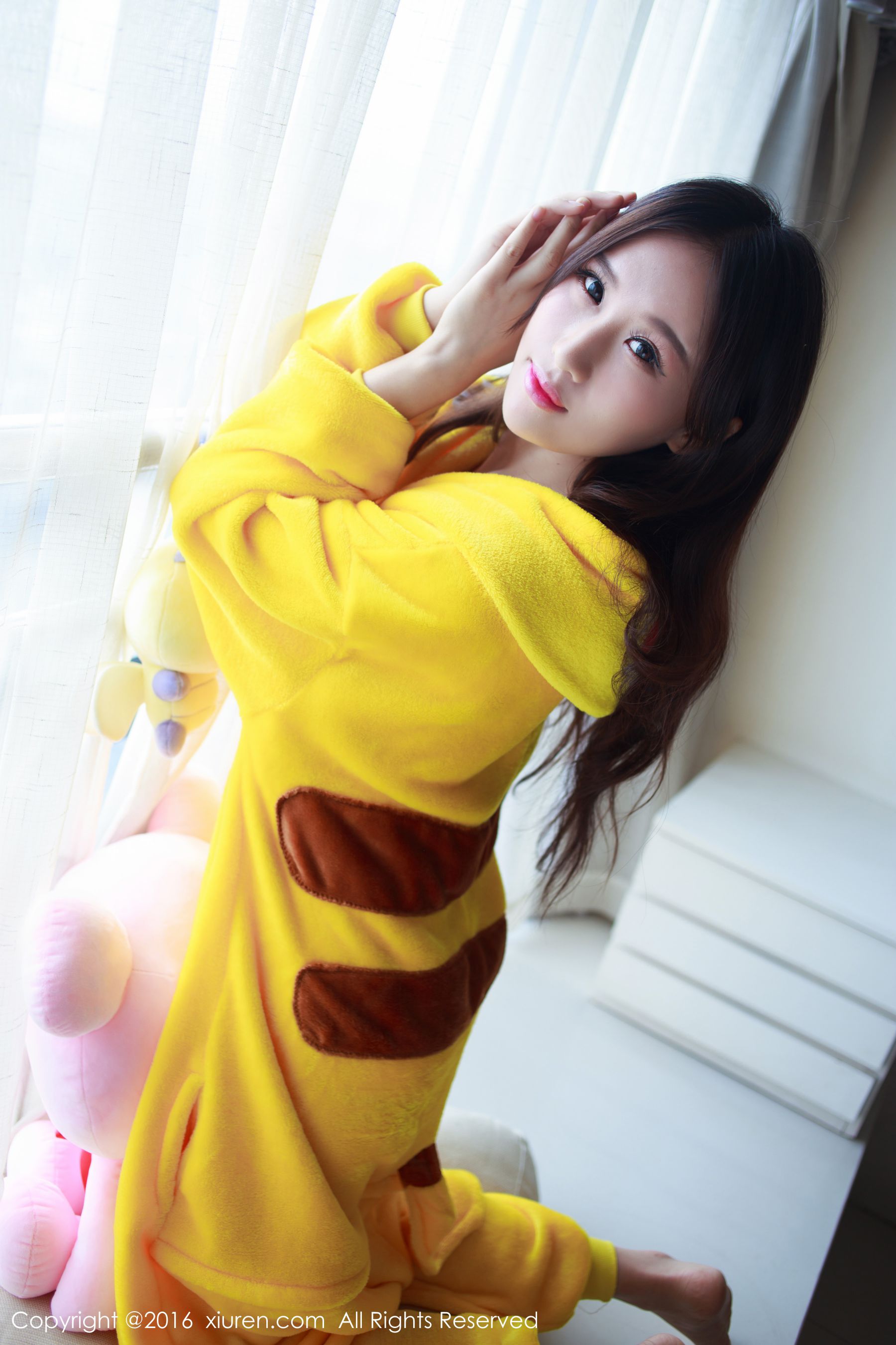 Moon pupil Pikachu and Student Uniforms Xiuren No.646