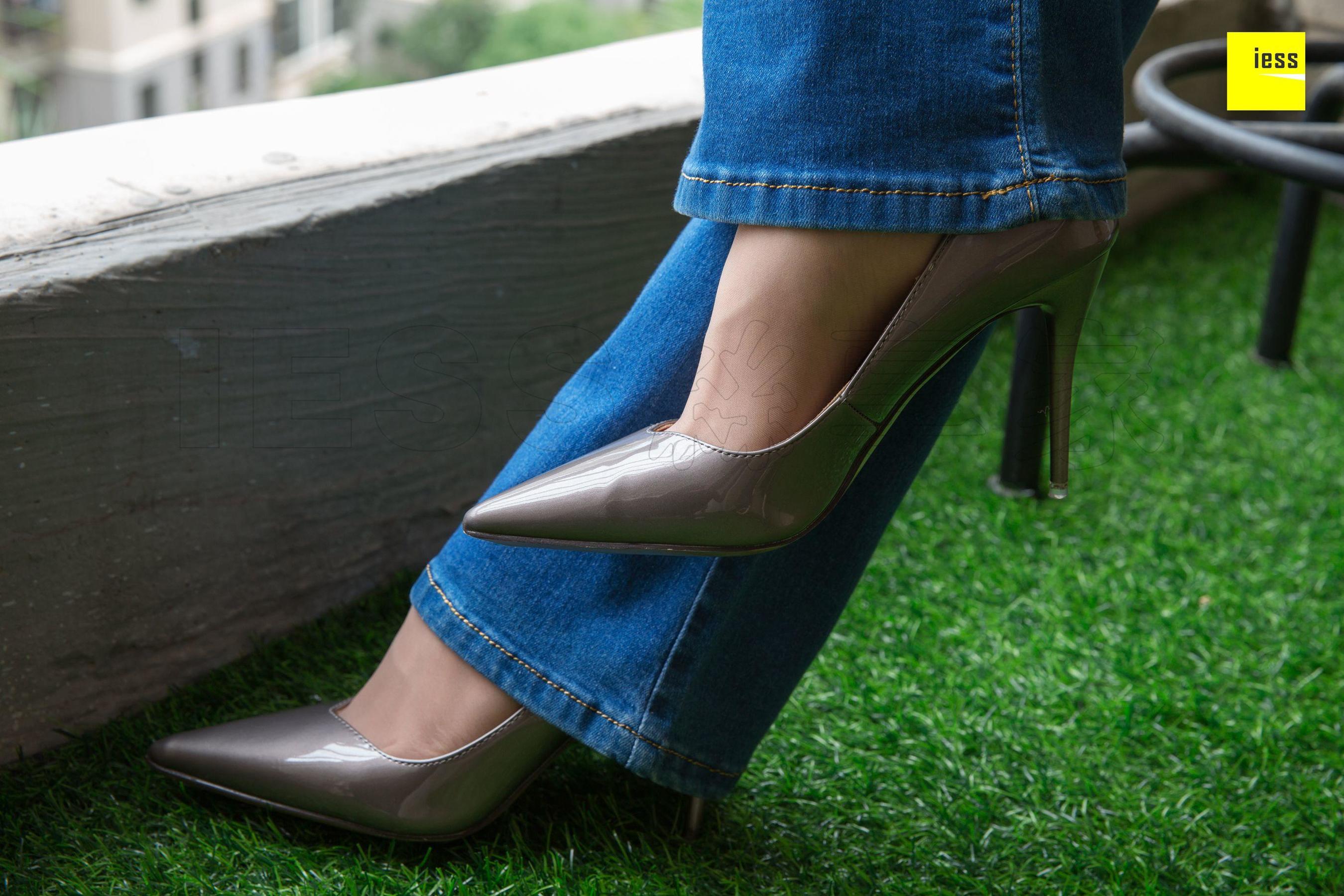 Spicy Mom Junjun The Bar Mom's Fan Toules Pants Short Silk Different Thoughts to IESS Silk House 236