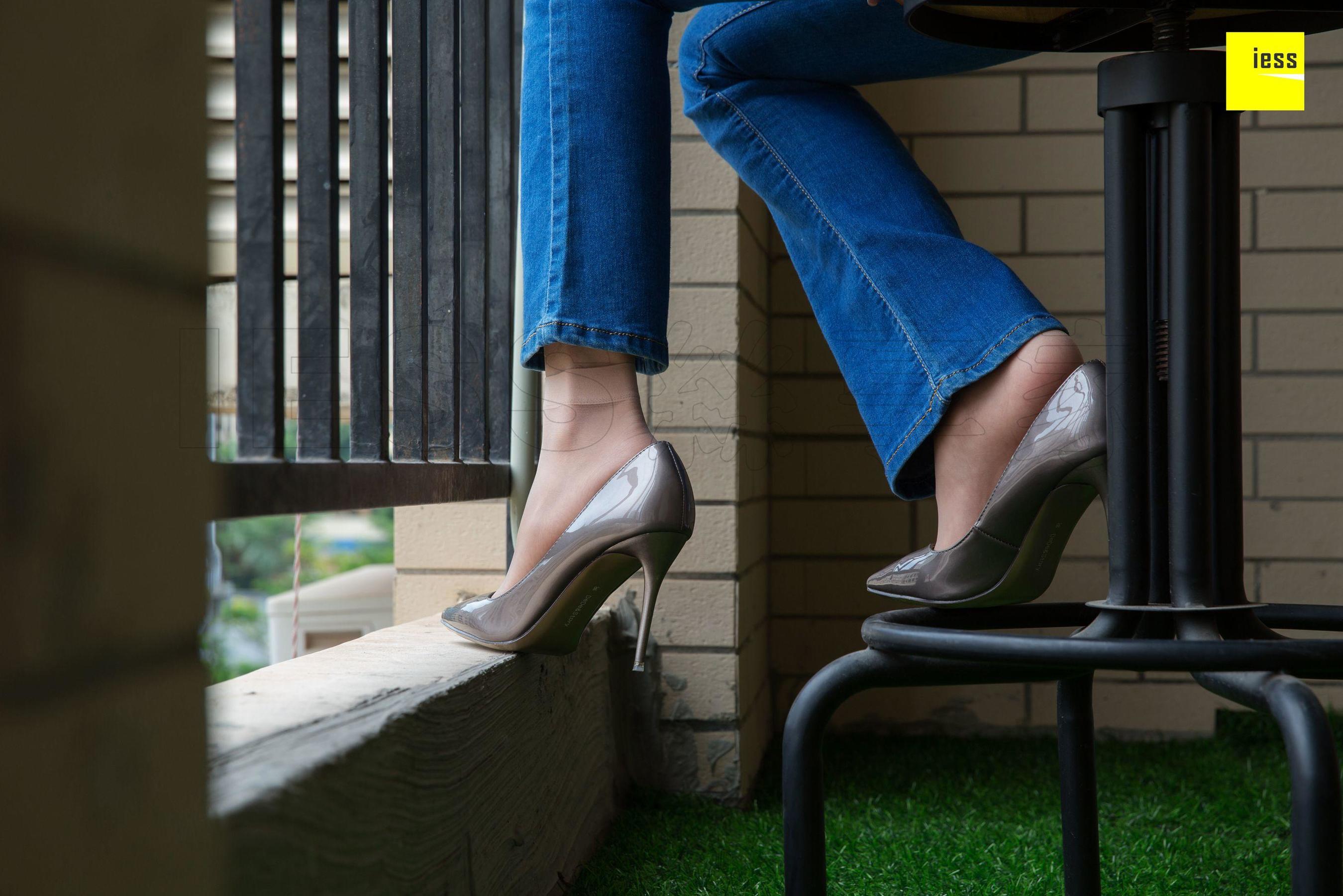 Spicy Mom Junjun The Bar Mom's Fan Toules Pants Short Silk Different Thoughts to IESS Silk House 236