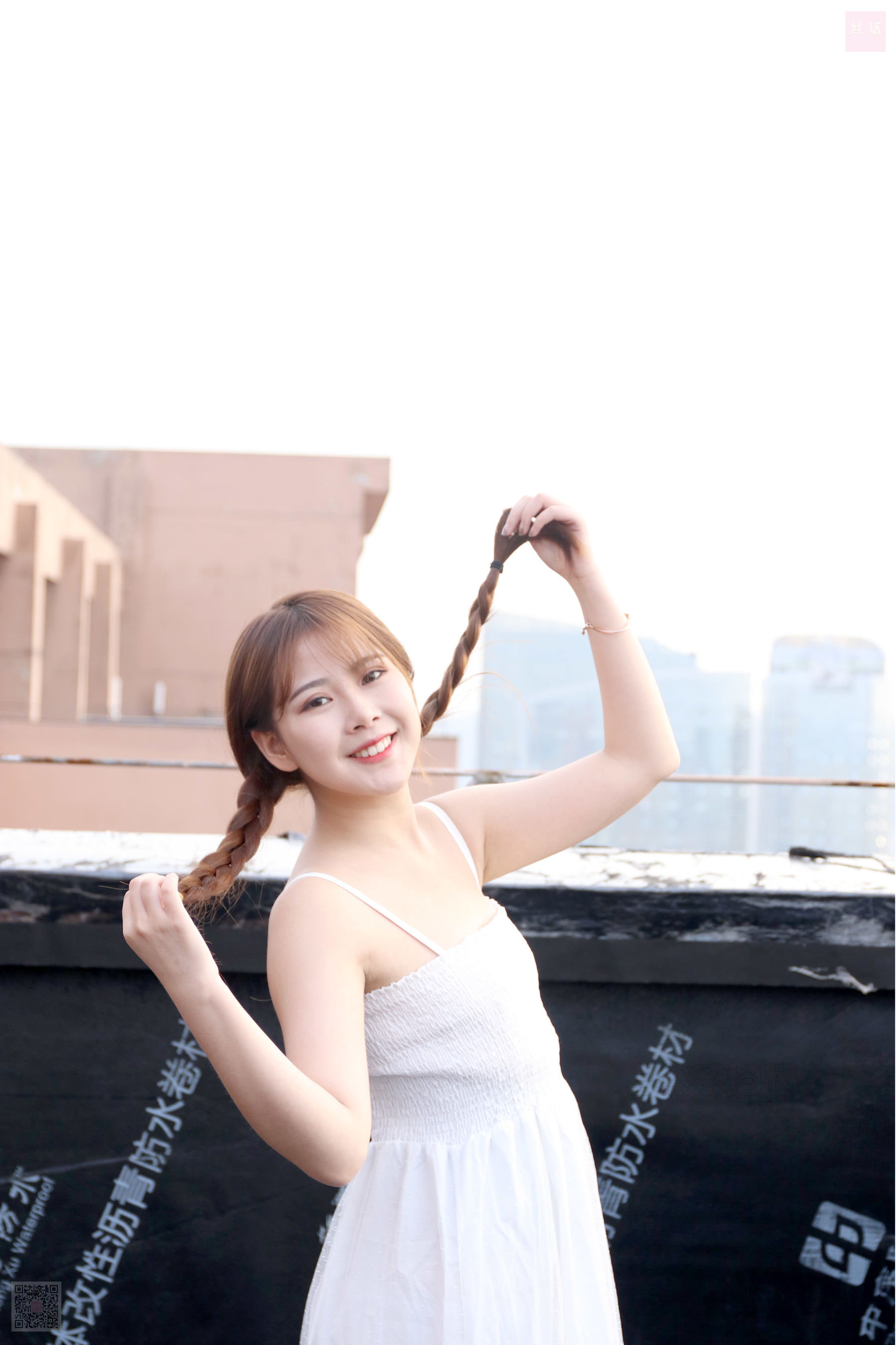 Sihua SH021 girl who dances in the rooftop of Su Yu