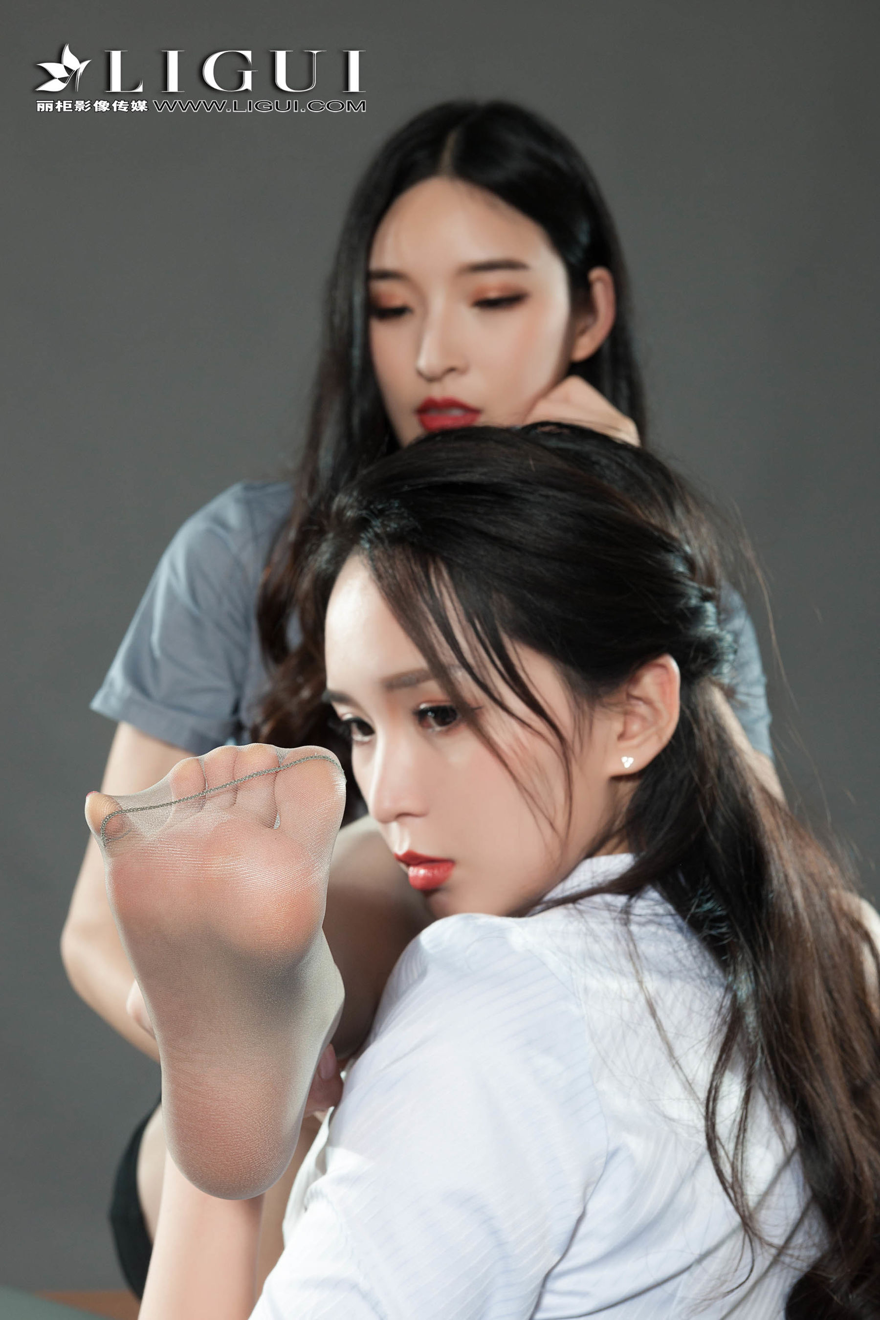 Li Cabinet Ligui Internet beauty model ice cream & amp; Xiaoxiao