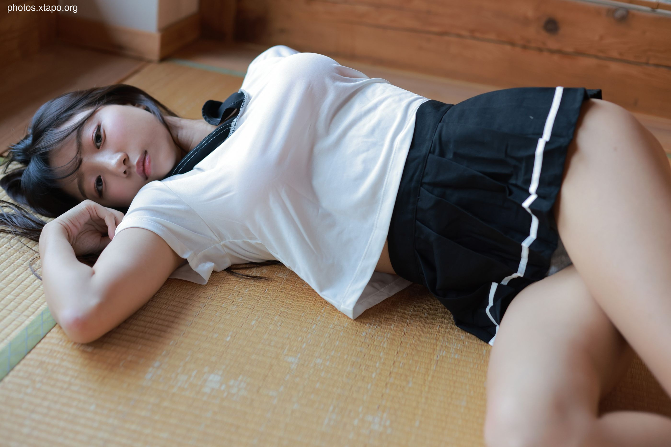 Eunji Pyo - NO.06 Eunji’s Digital Photobook 2022-2 FALL 160P1V-1.05GB