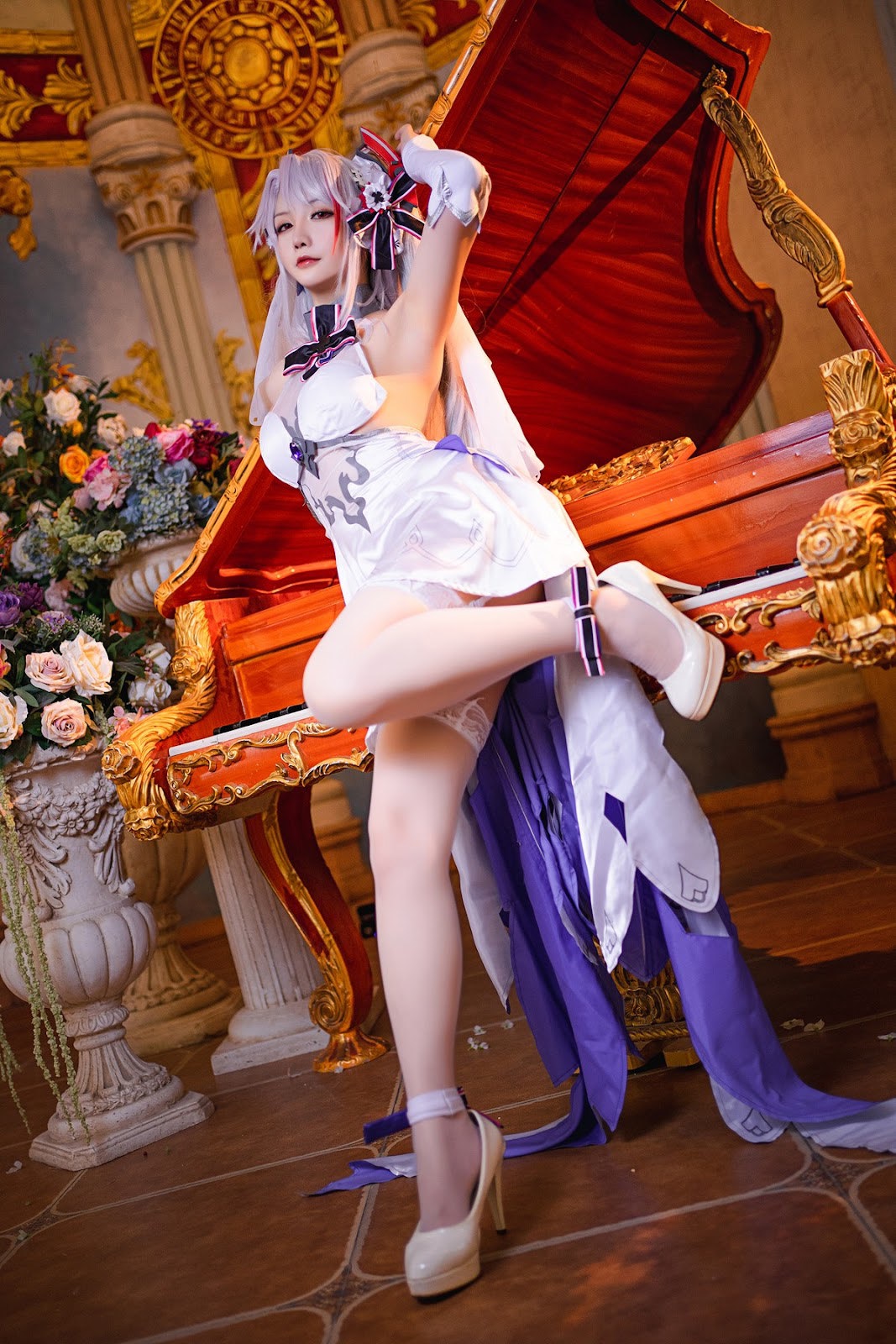 Cosplay Star Chichi Hoshilily Secret Garden Organ Wedding Dress