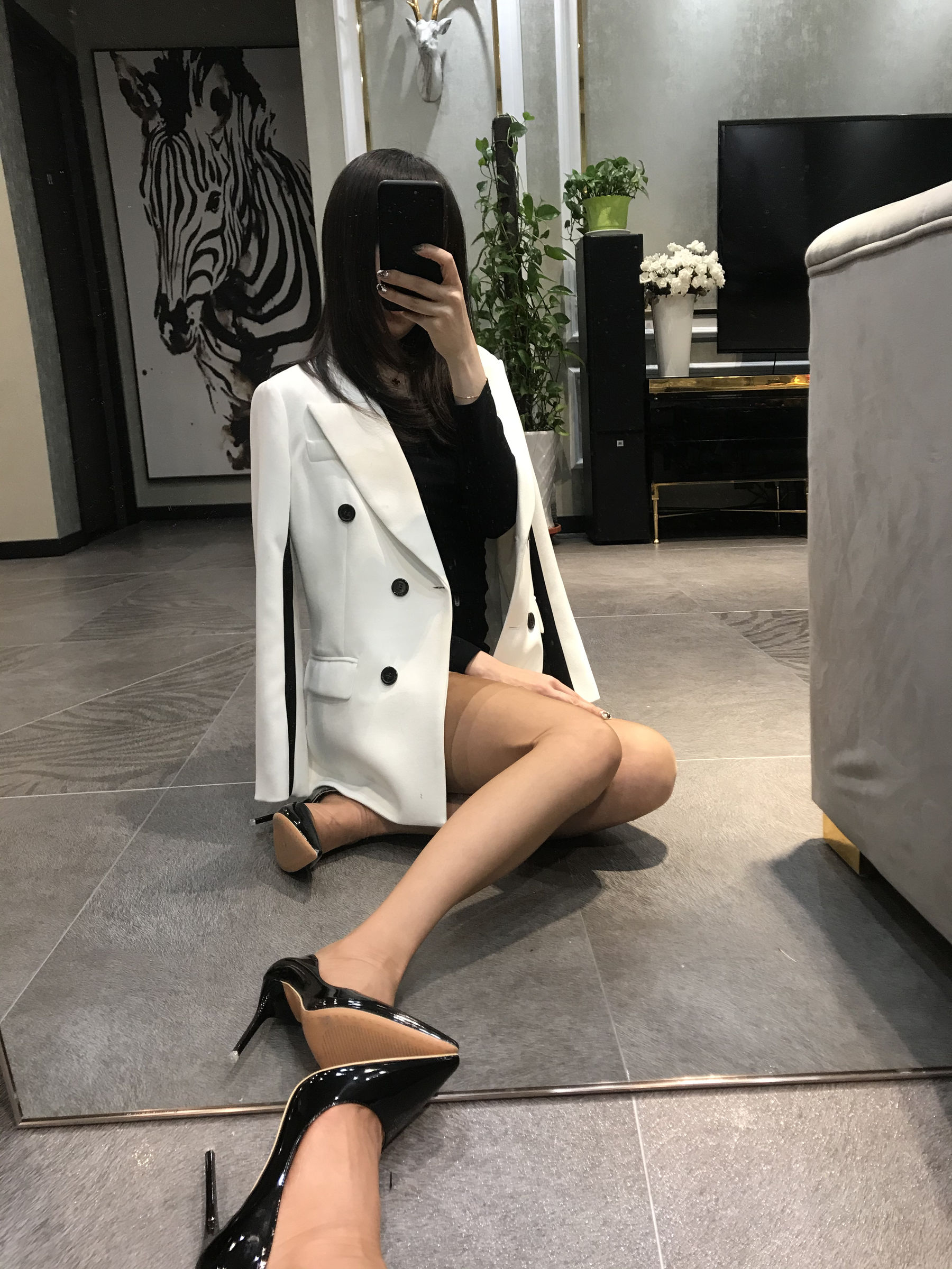 Welfare COS Silk Foot blogger Elk_Monroe 2020.04.09 peach meat hanging socks