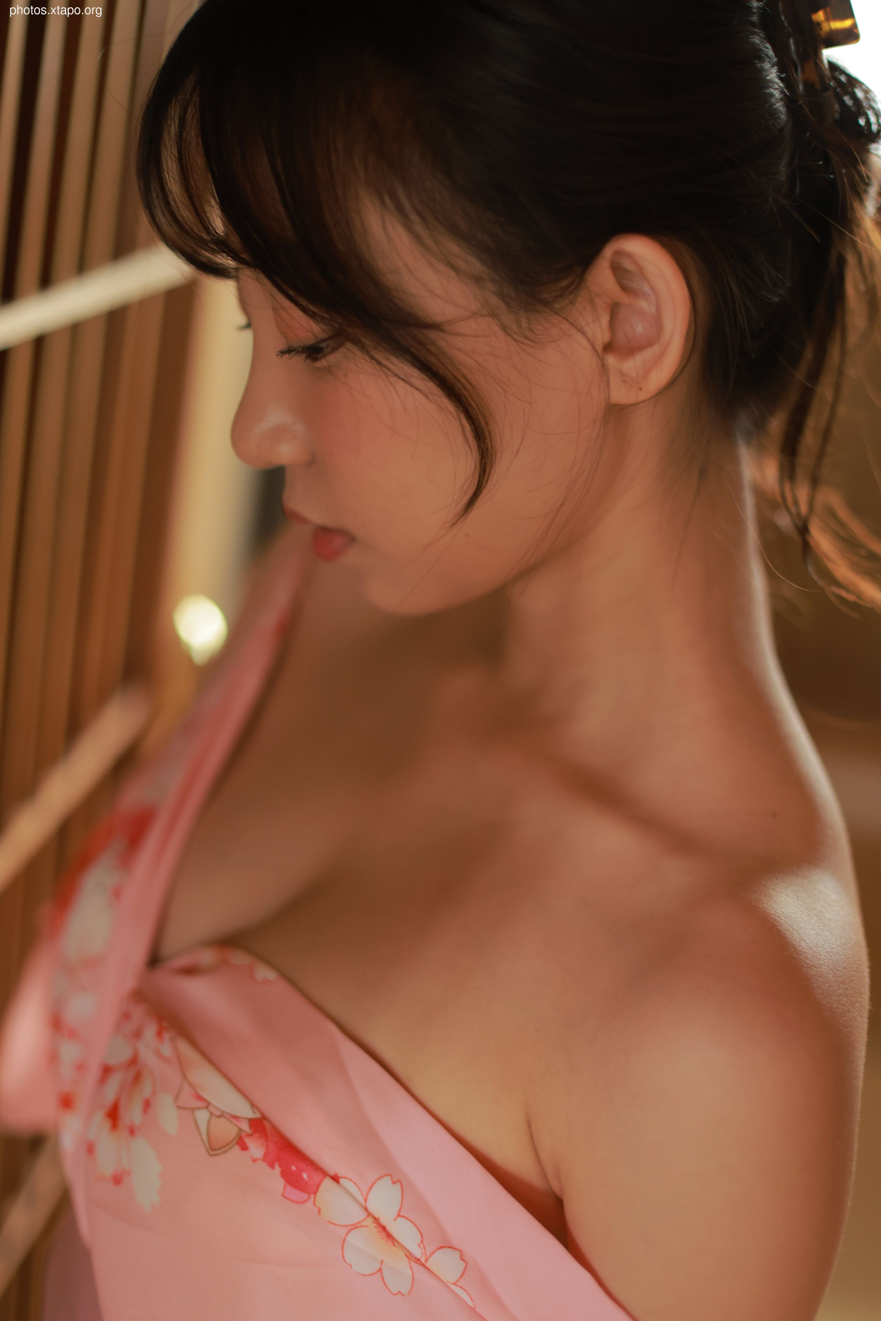 Eunji Pyo - NO.06 Eunji’s Digital Photobook 2022-2 FALL 160P1V-1.05GB