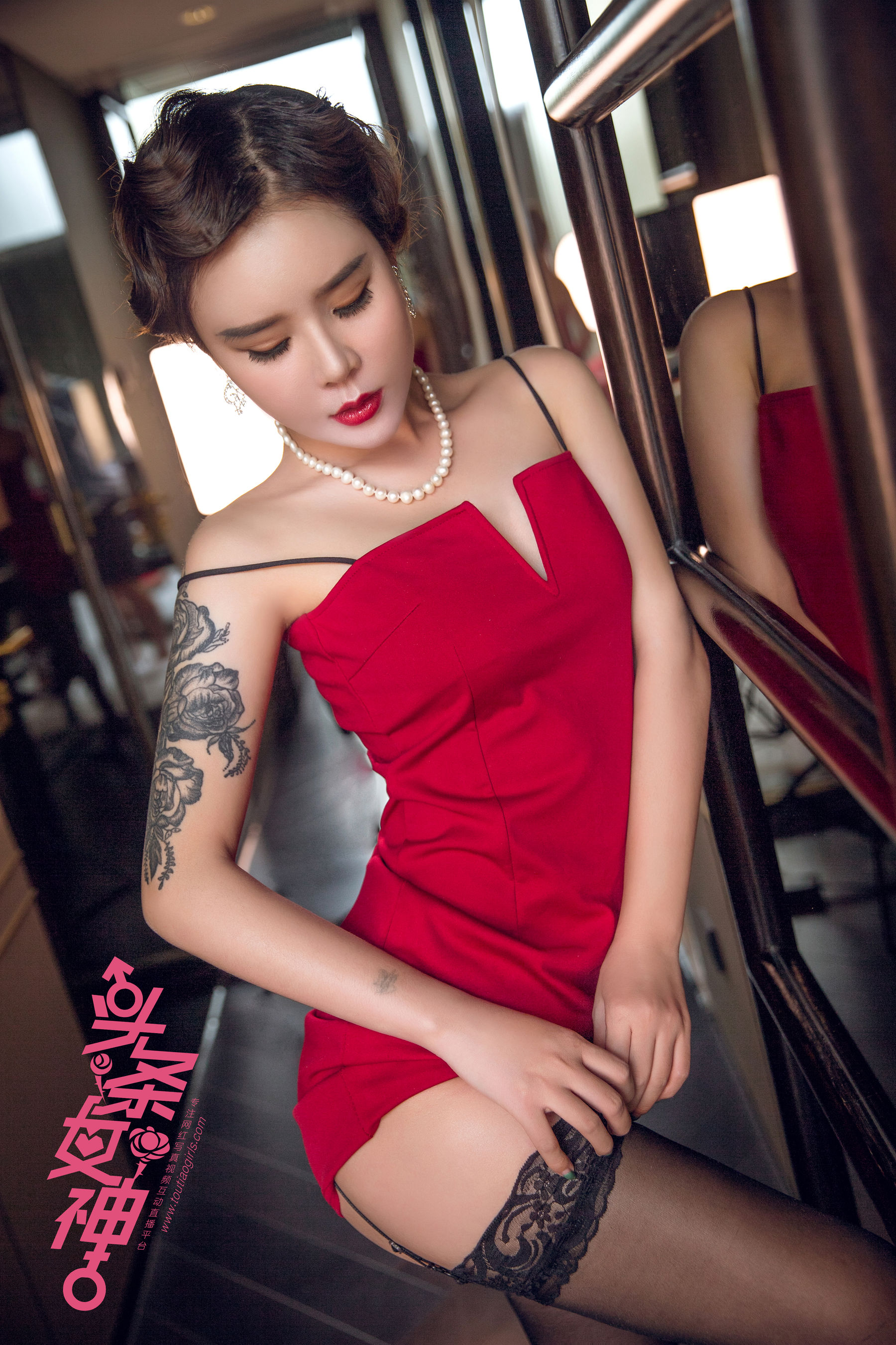 Elysha Night Shanghai Cheongsam LOGO Toutiao