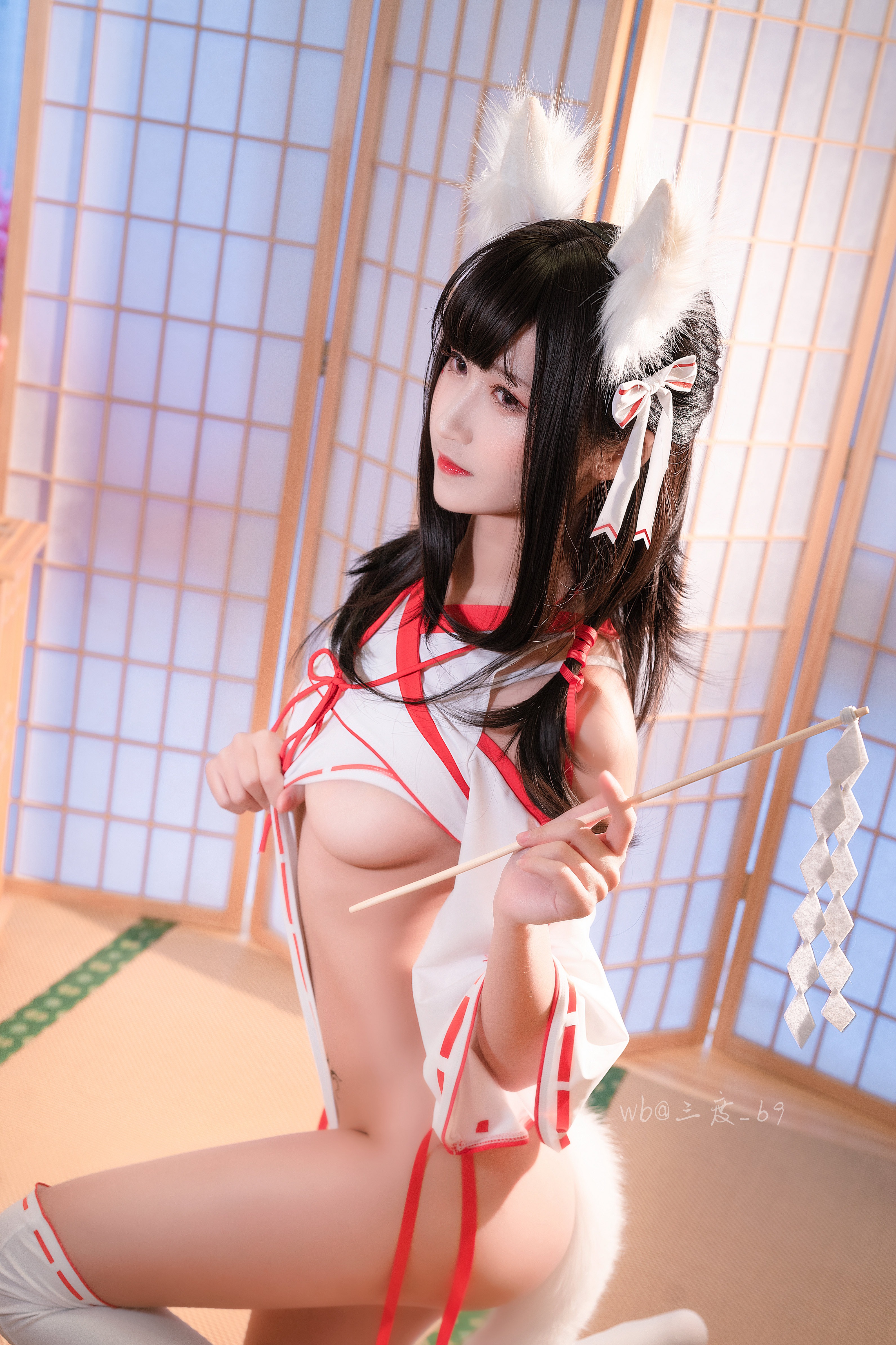 [三级_69] Fox Witch + Red Cheongsam 45P