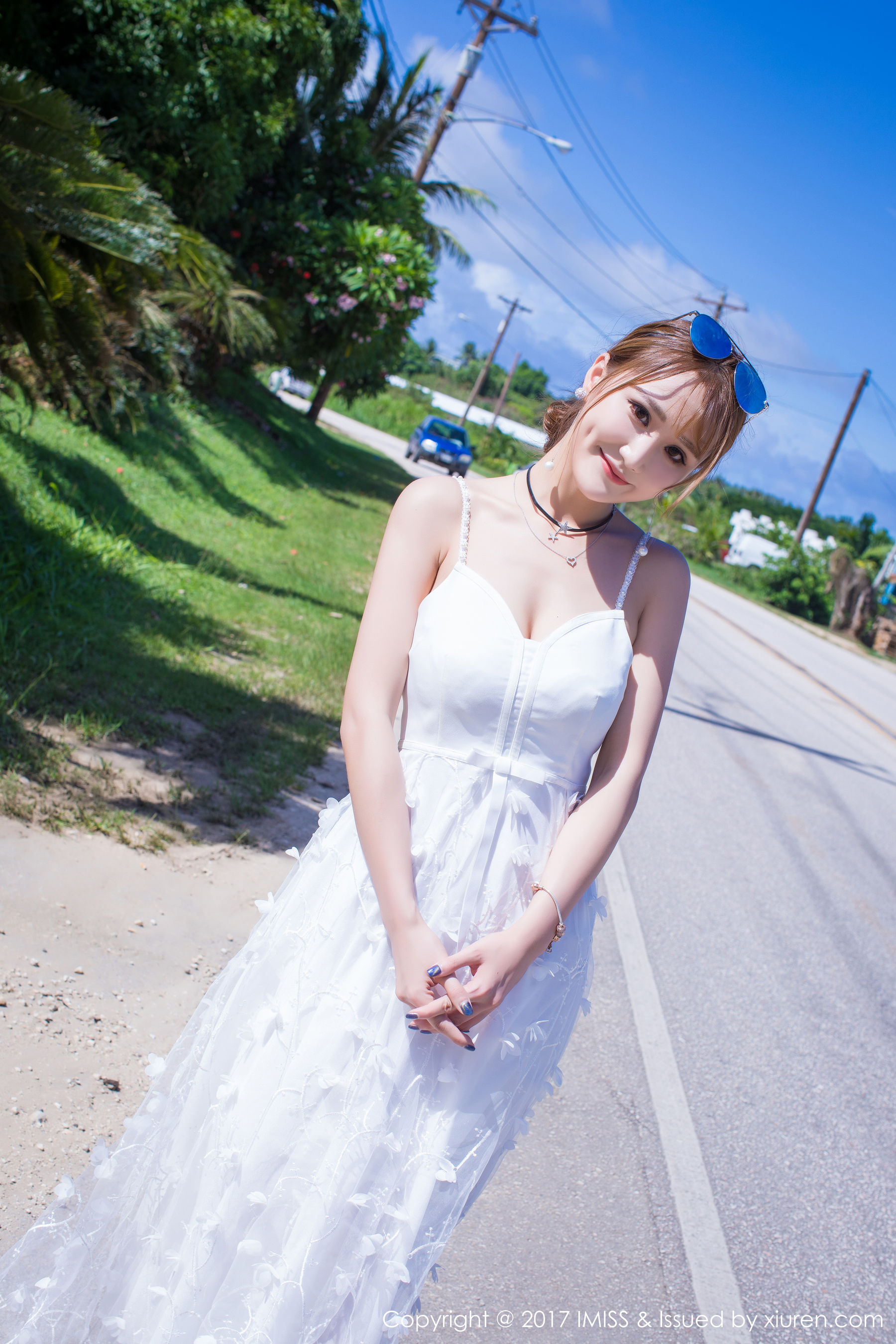 Vivian Sexy OLFresh White Skirt Ai Mishe IMISS VOL.191