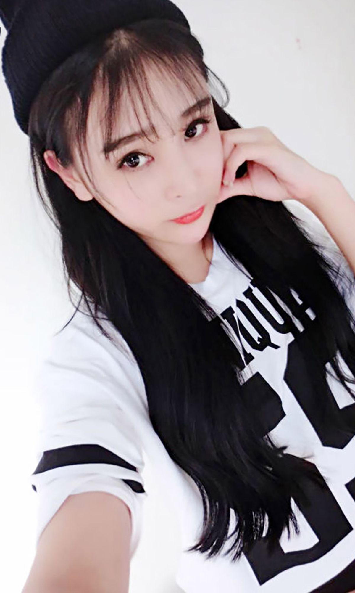 Xuan Xuan Girl with Light Aiyu Ugirls No.111