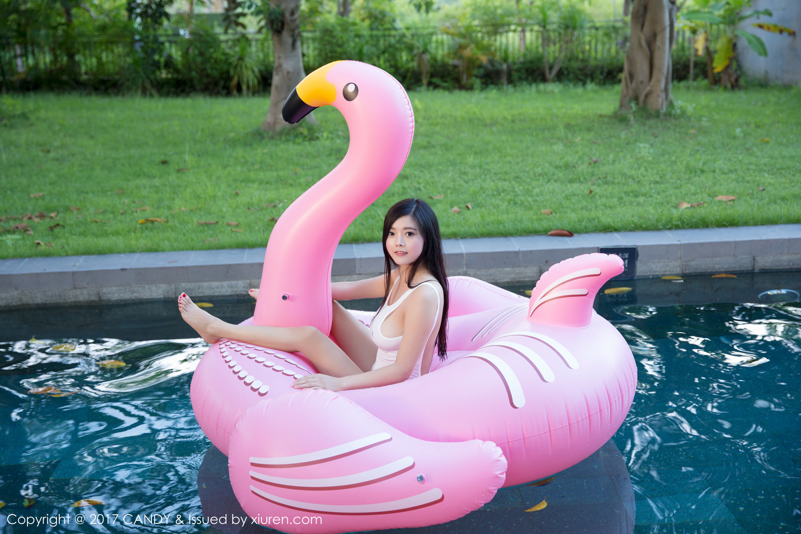 Lin Meihuizi Mieko Swiming Pool Wet Play Water Candy Vol.028