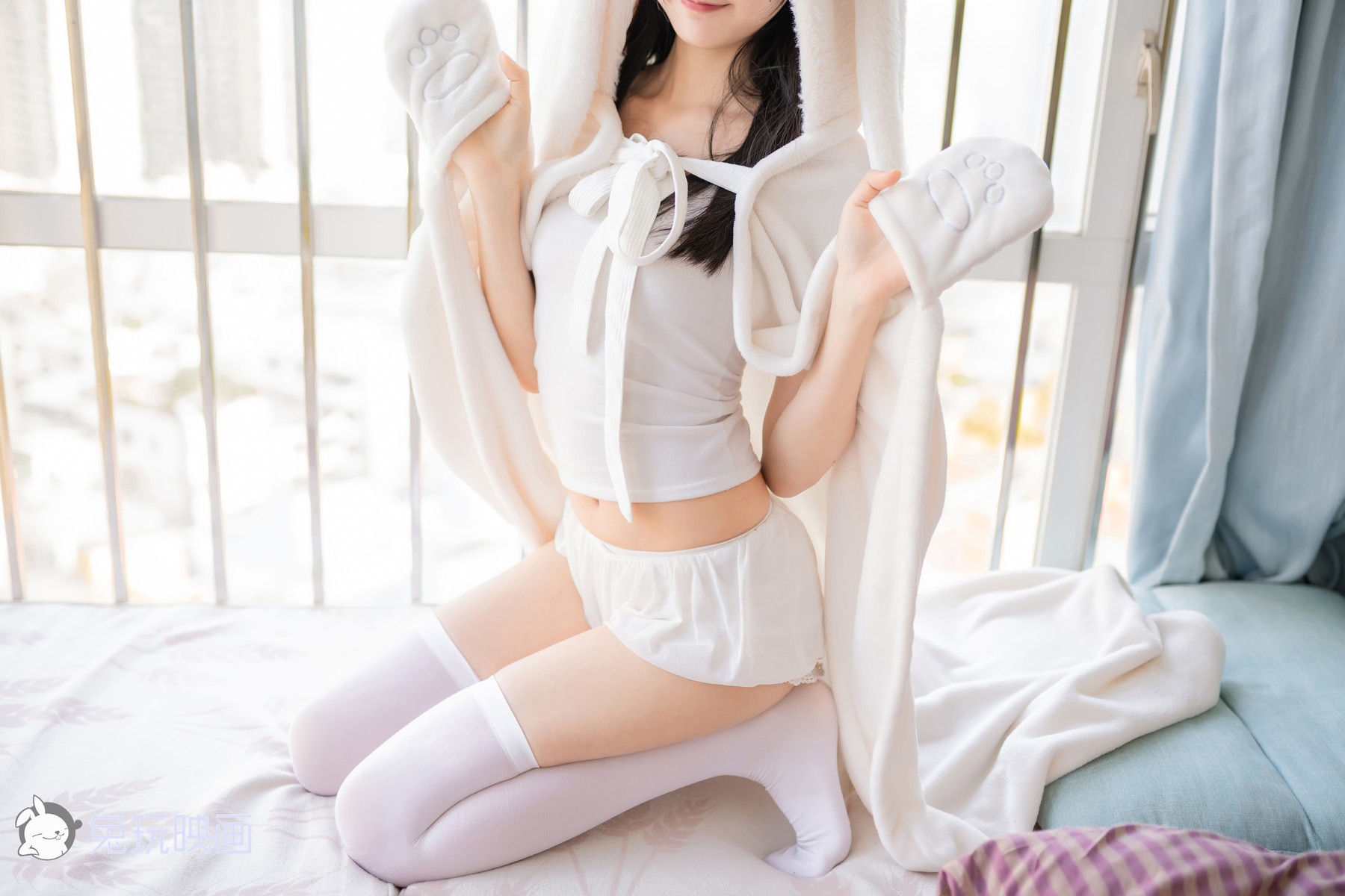 Cosplay Rabbit Play Movie Bath Towel Rabbit