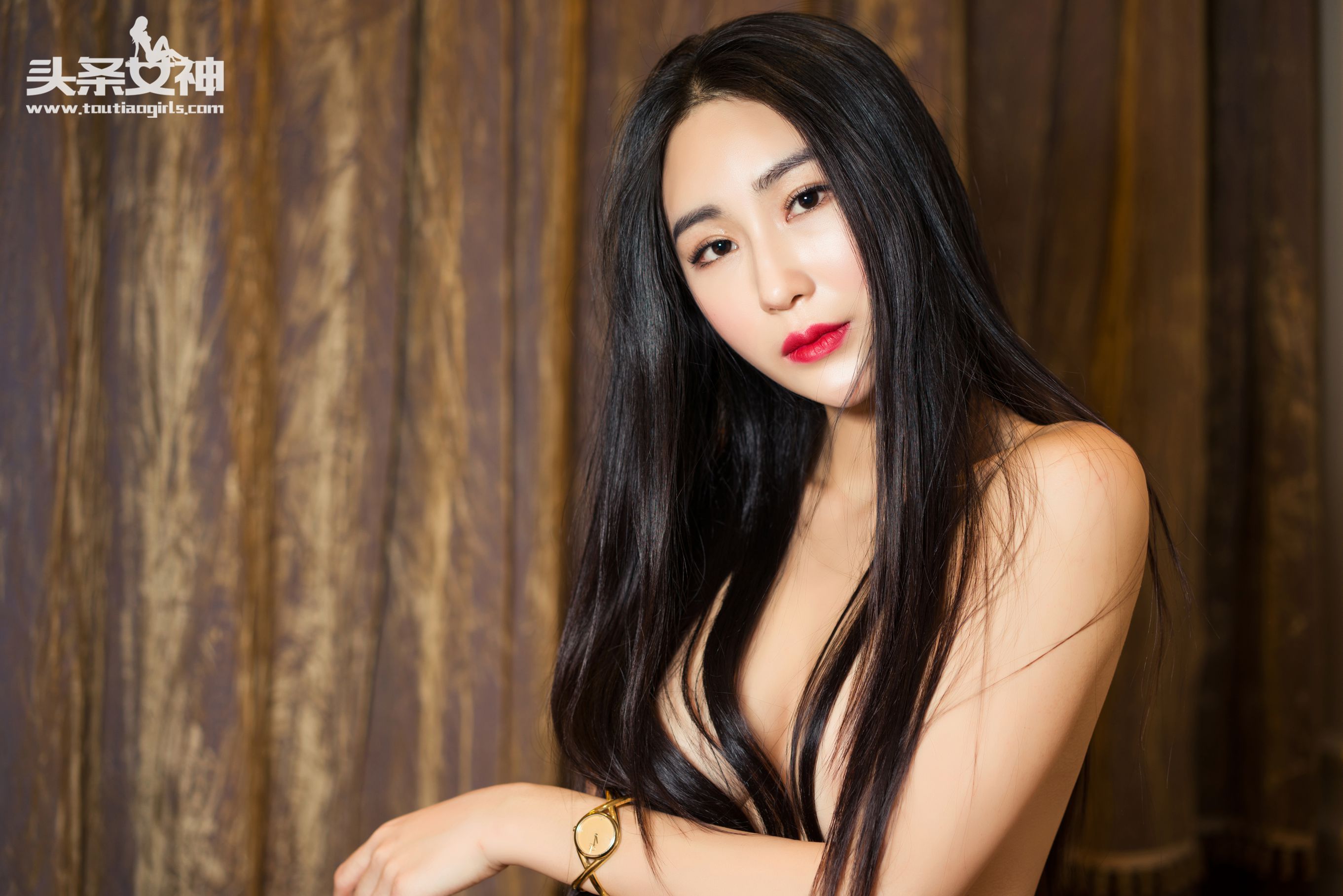 Kai Ai Ni/瑷 Ni Die in your Cup Headline Goddess