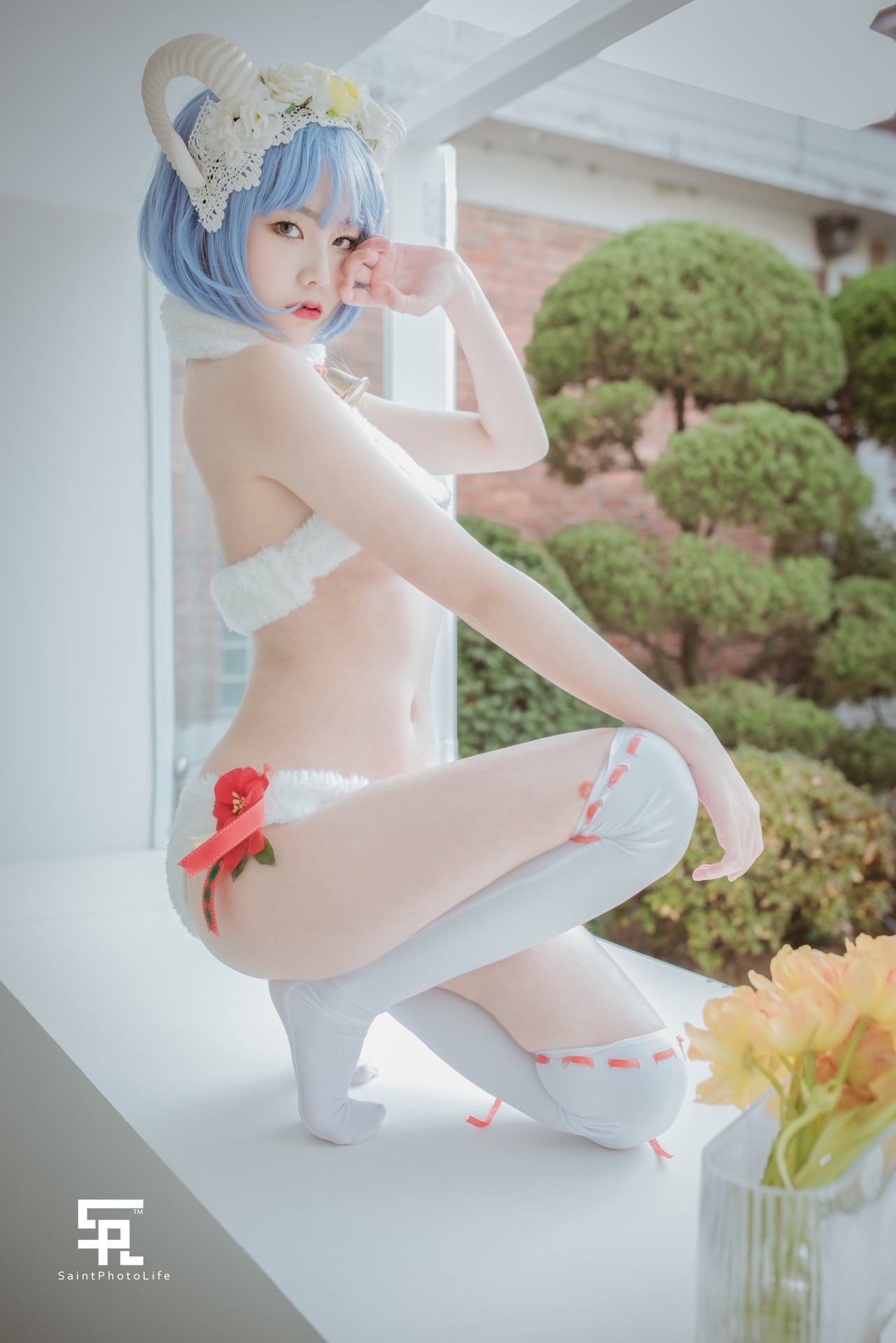 YUNA 윤아, [SAINT Photolife] Yuna's Cosplay Vol