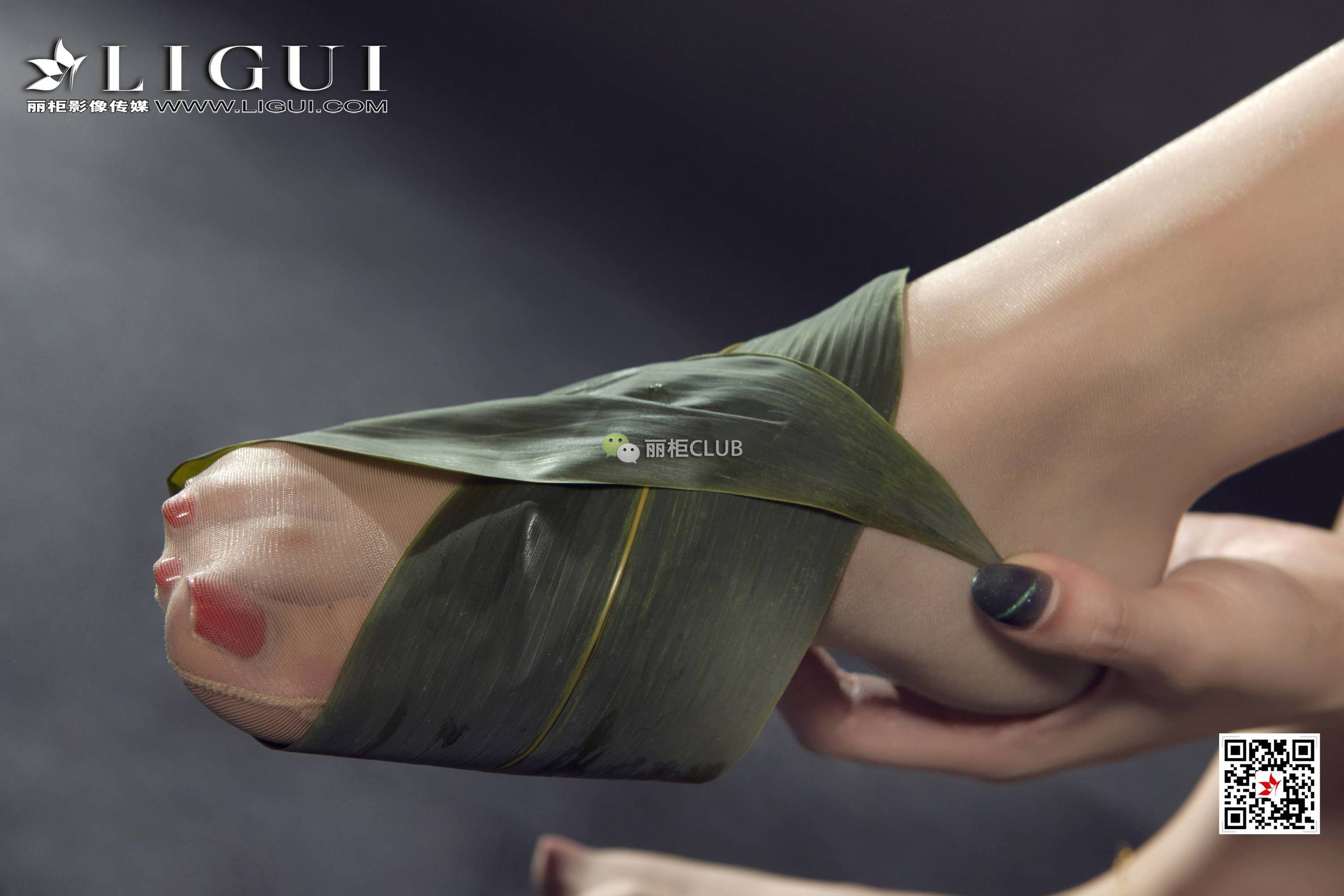 Foot mold ice cream Duanxiang Congs Wong Ligui Internet beauty