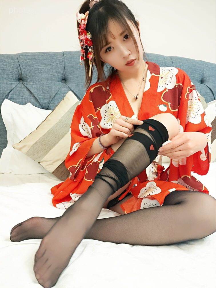 Little Witch Luna-Kimono Heart Black Stockings44P