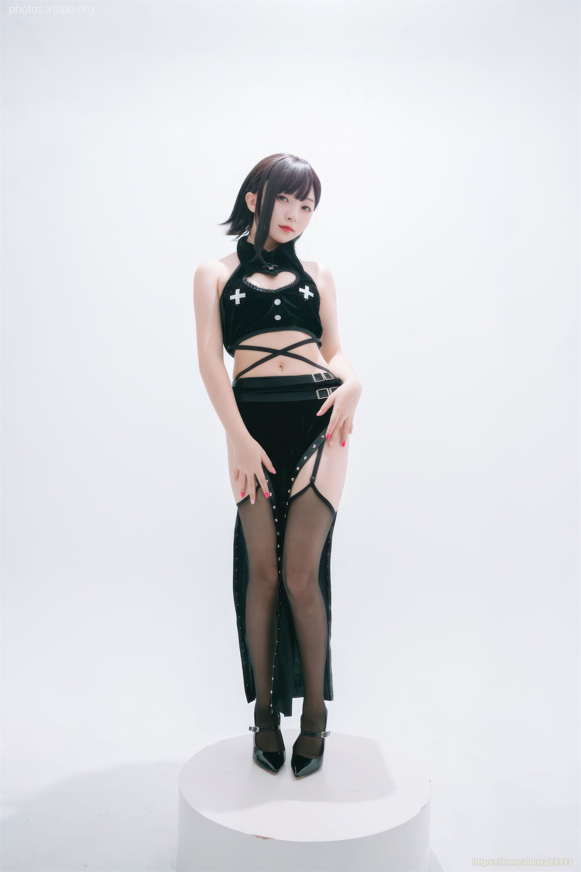 Flower Bell Garter Nun 71P