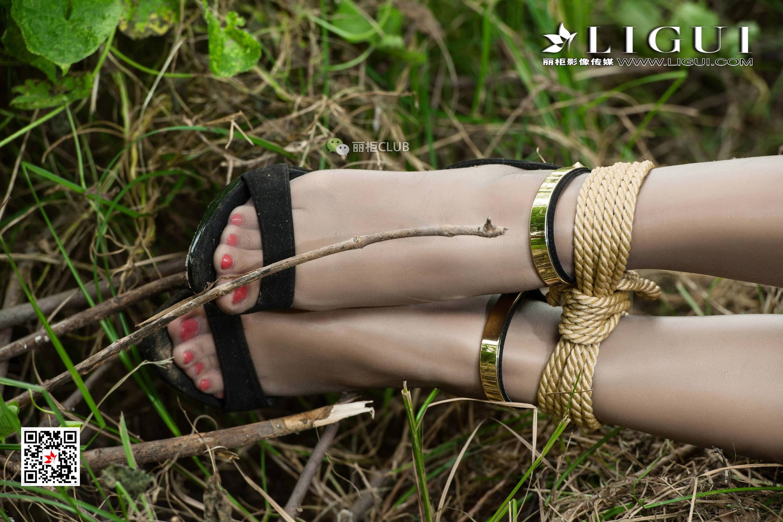 Leg Model Tong Tong Outside Rope Art Photography Li Cabinel Ligui Internet beauty