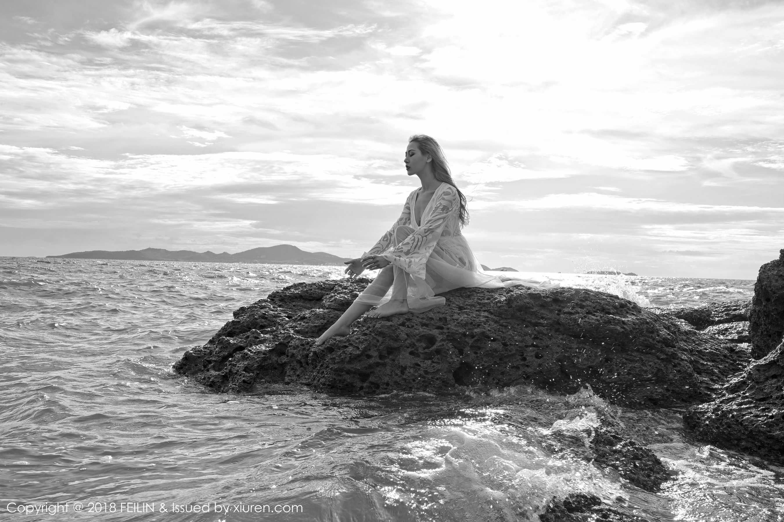 Han Grand VIA Bikini Wet 囡 Feilin Vol.136