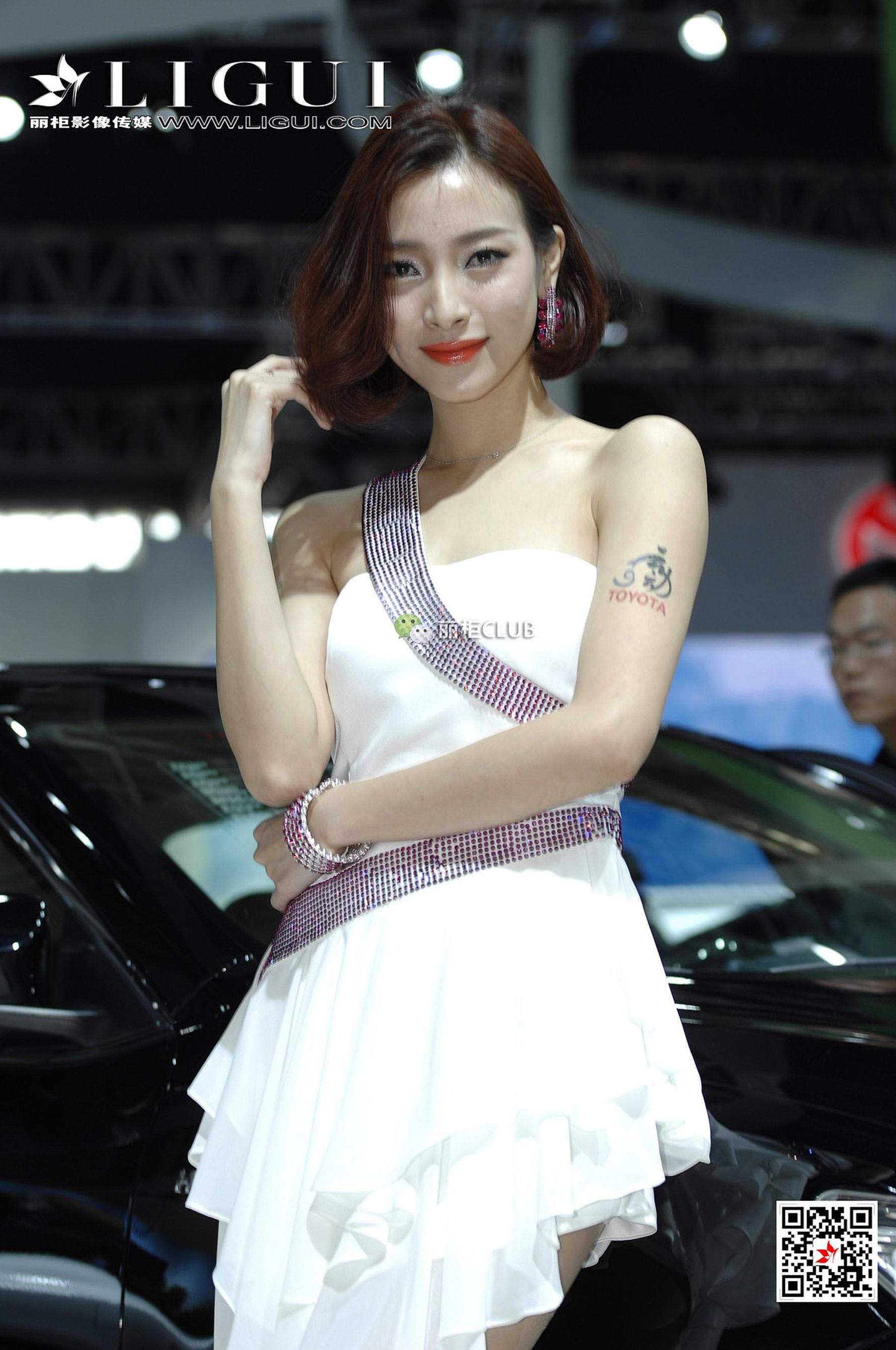 Model Fashion Car Model Booth Car Model Combination Ligui