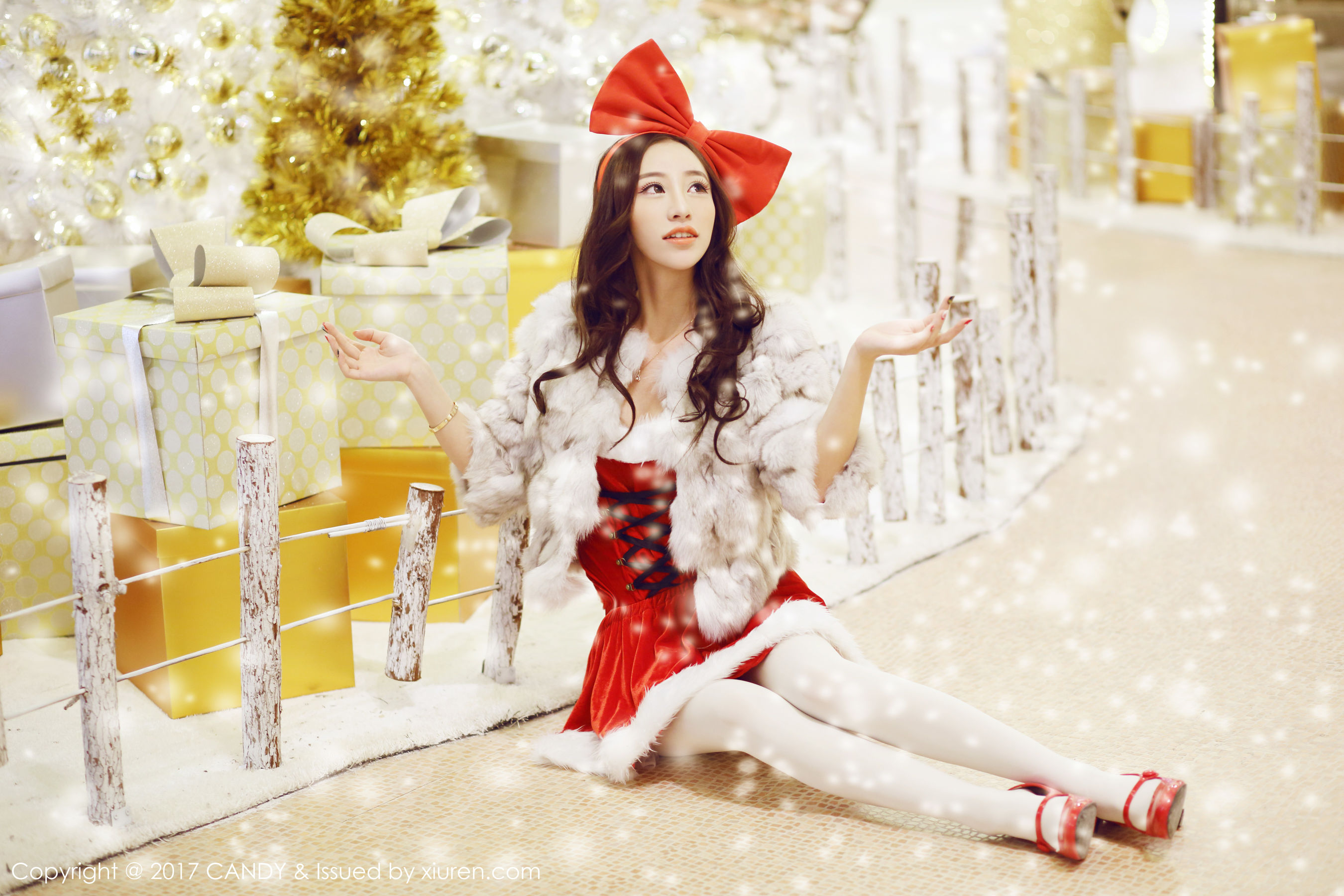 Meng Qiqi/Prince's Princess/Unknown Christmas Gift Net Red Pavilion Candy Vol.047