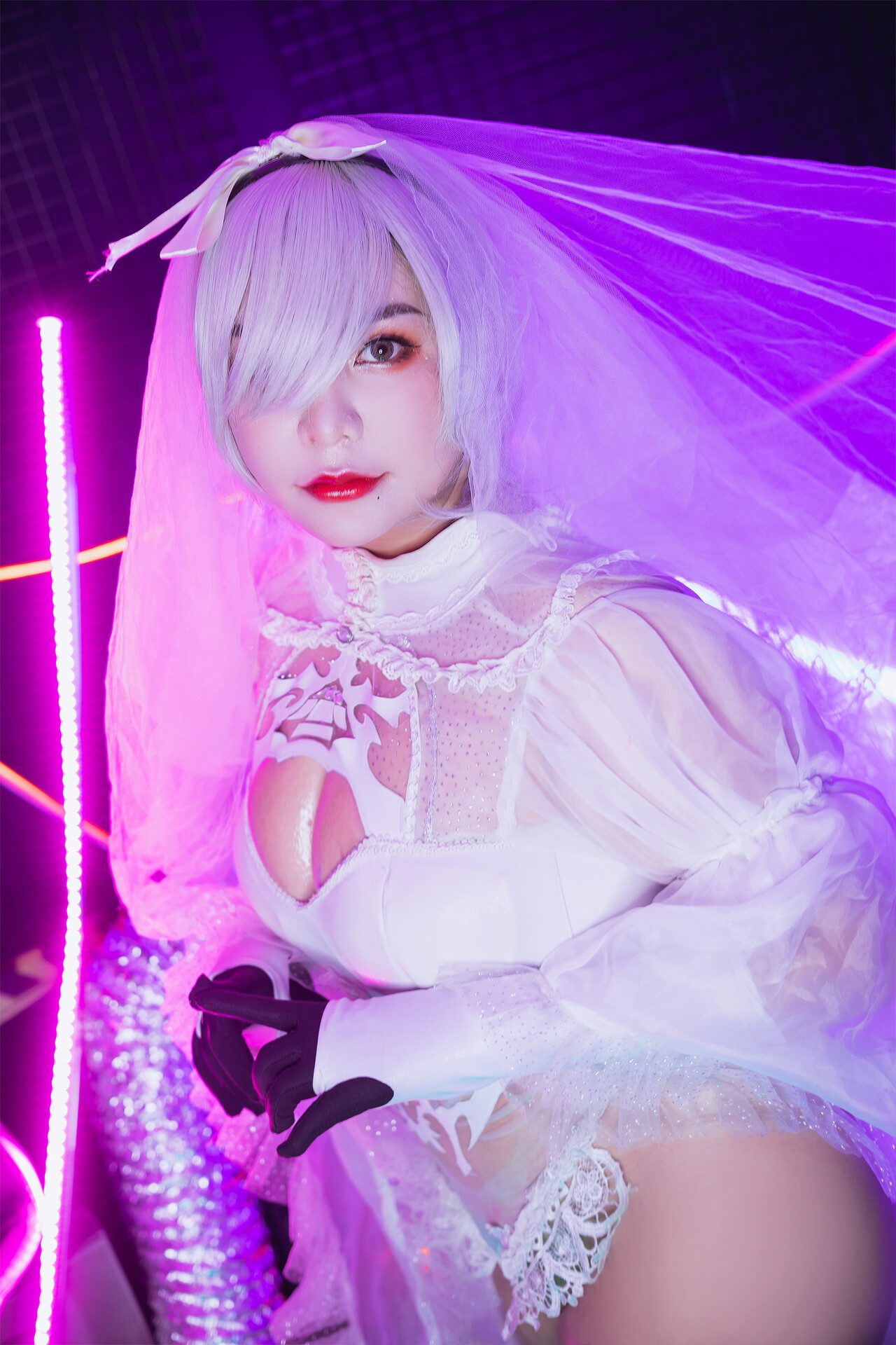 [QUEENIE CHUPPY] 2B with wedding and bikini versions